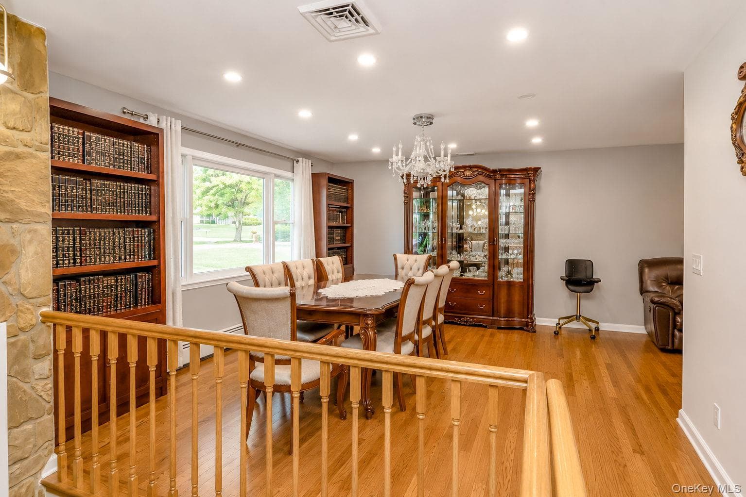 132 Hilltop Road thumbnail 23