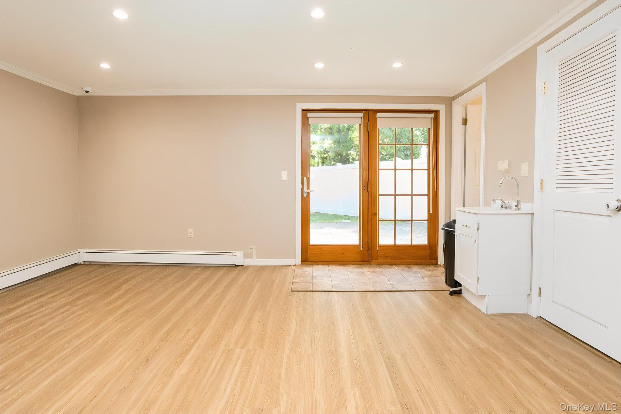 132 Hilltop Road thumbnail 41