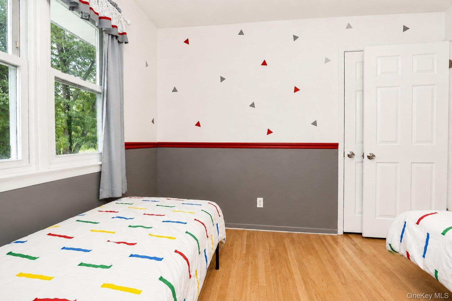 132 Hilltop Road thumbnail 35