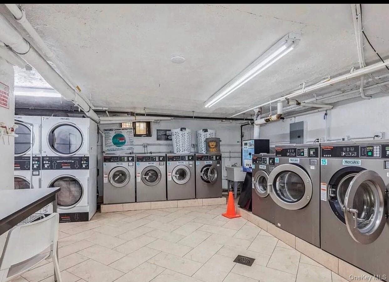 37-21 80th Street Unit: 4 thumbnail 3