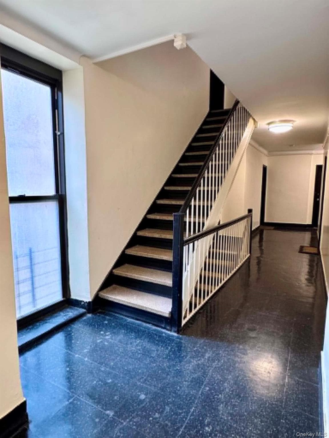 143-07 Sanford Avenue Unit: 3J thumbnail 6