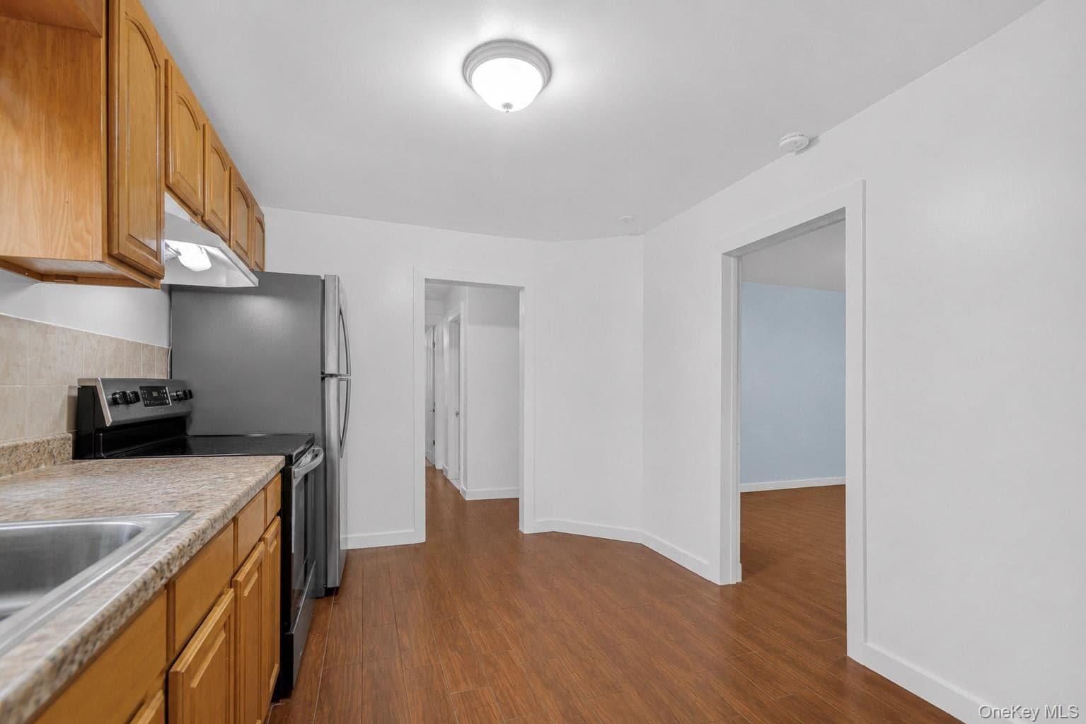 4733 Carpenter Avenue thumbnail 14