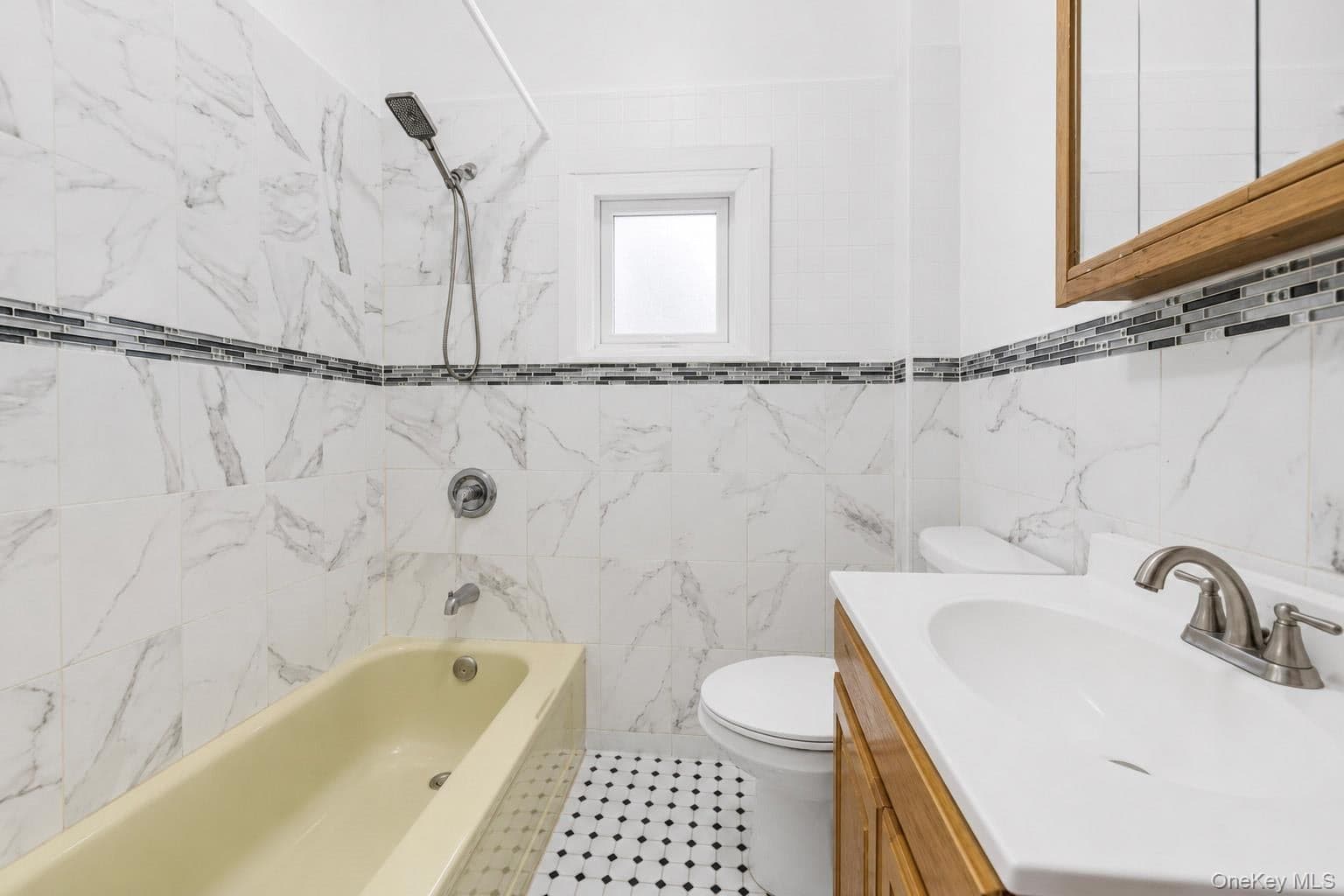 4733 Carpenter Avenue thumbnail 11