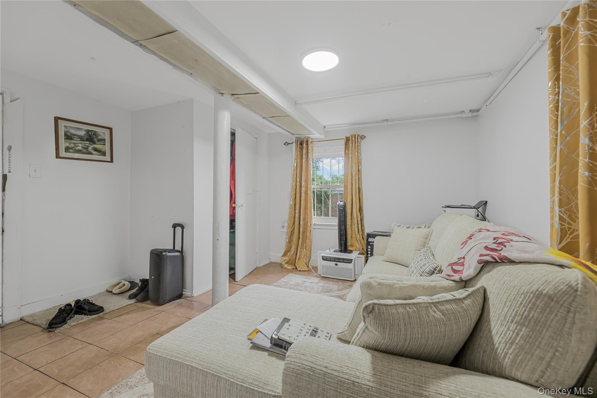 4733 Carpenter Avenue thumbnail 7