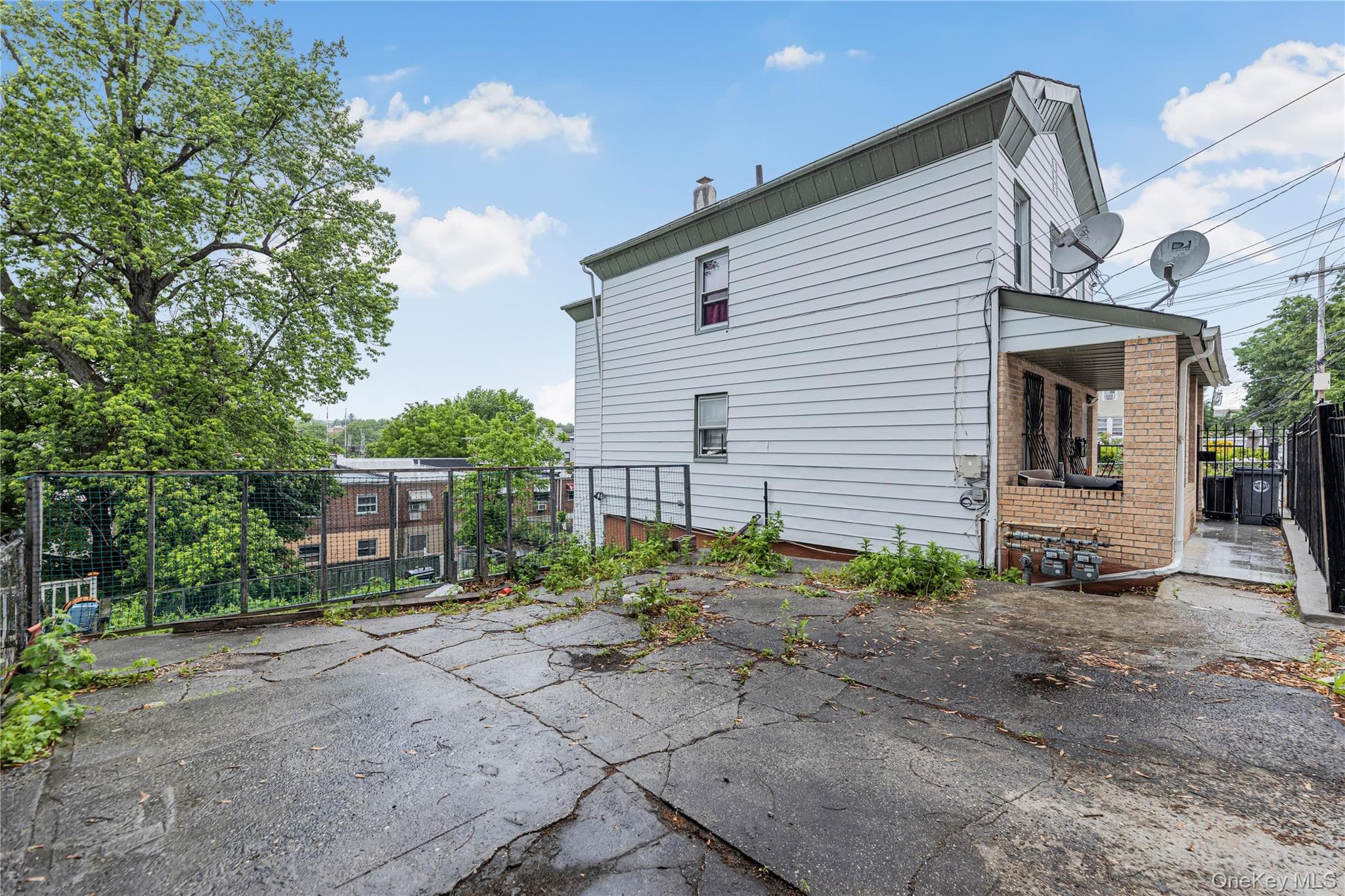 4733 Carpenter Avenue thumbnail 2
