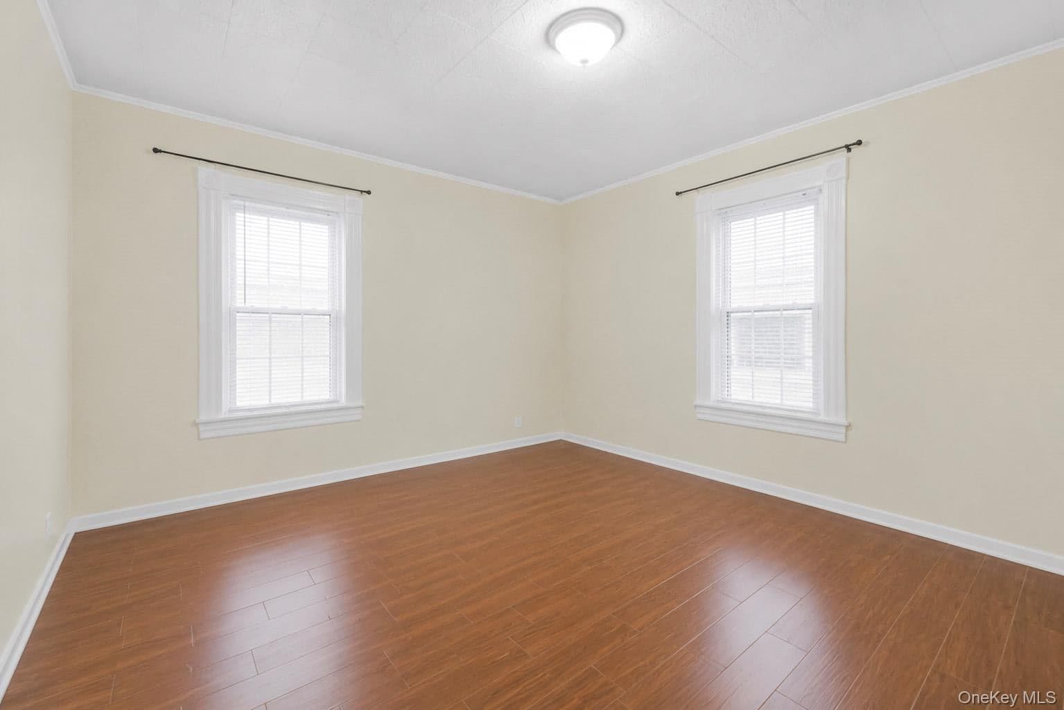 4733 Carpenter Avenue thumbnail 15