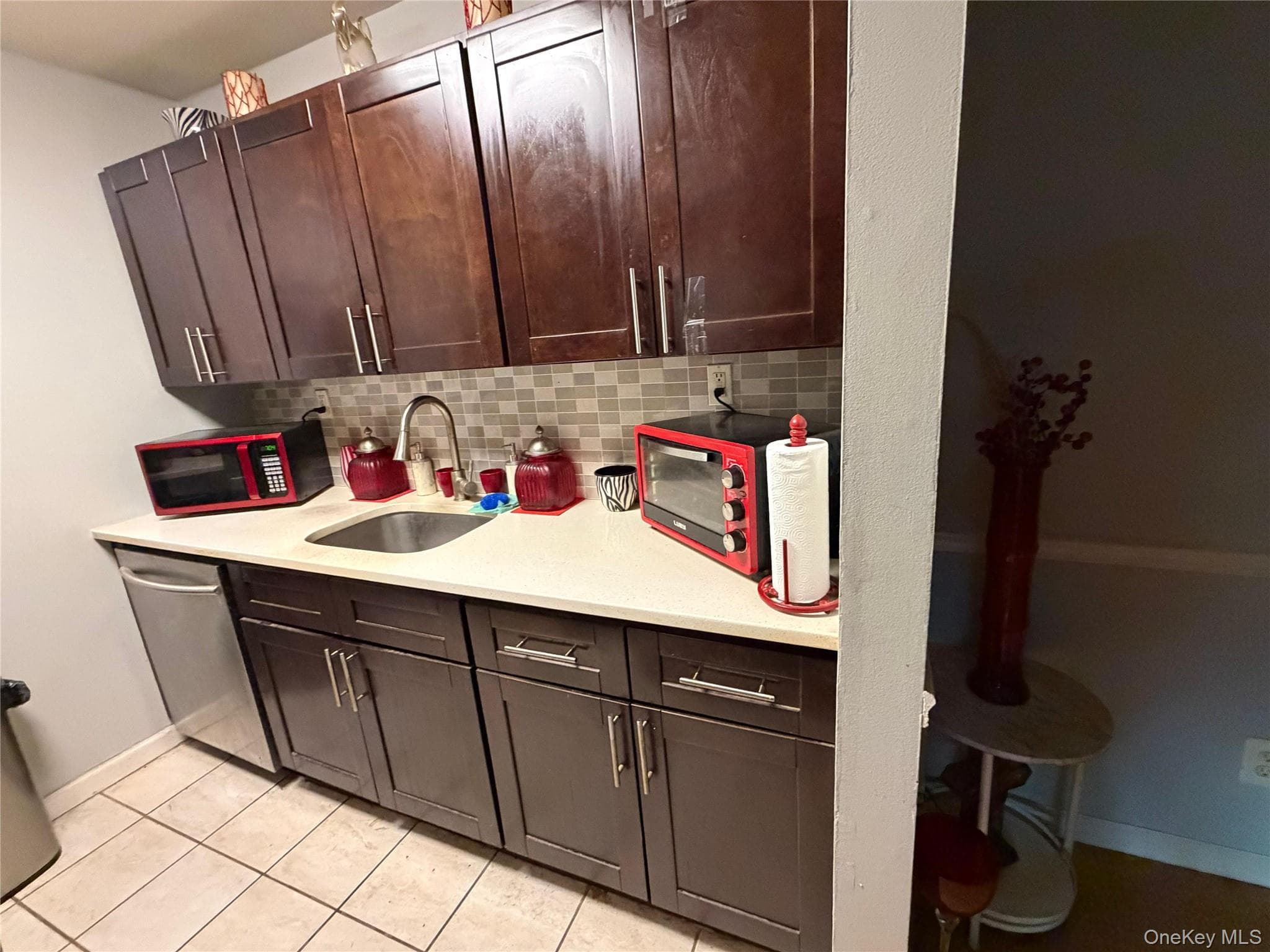 42 Richmond Boulevard Unit: 1B thumbnail 8