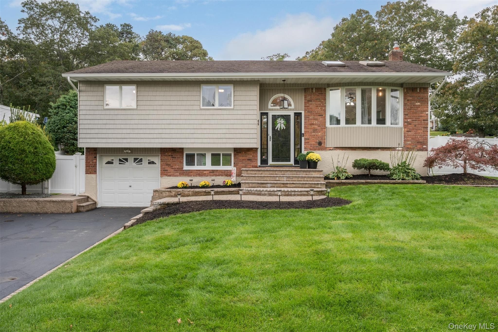 46 Parnell Drive, Smithtown