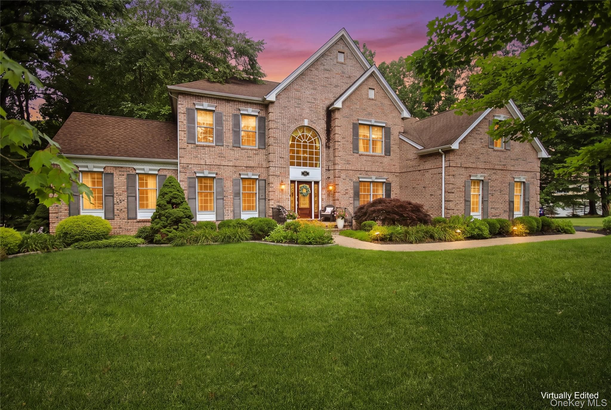 147 Creekside Road photo 1