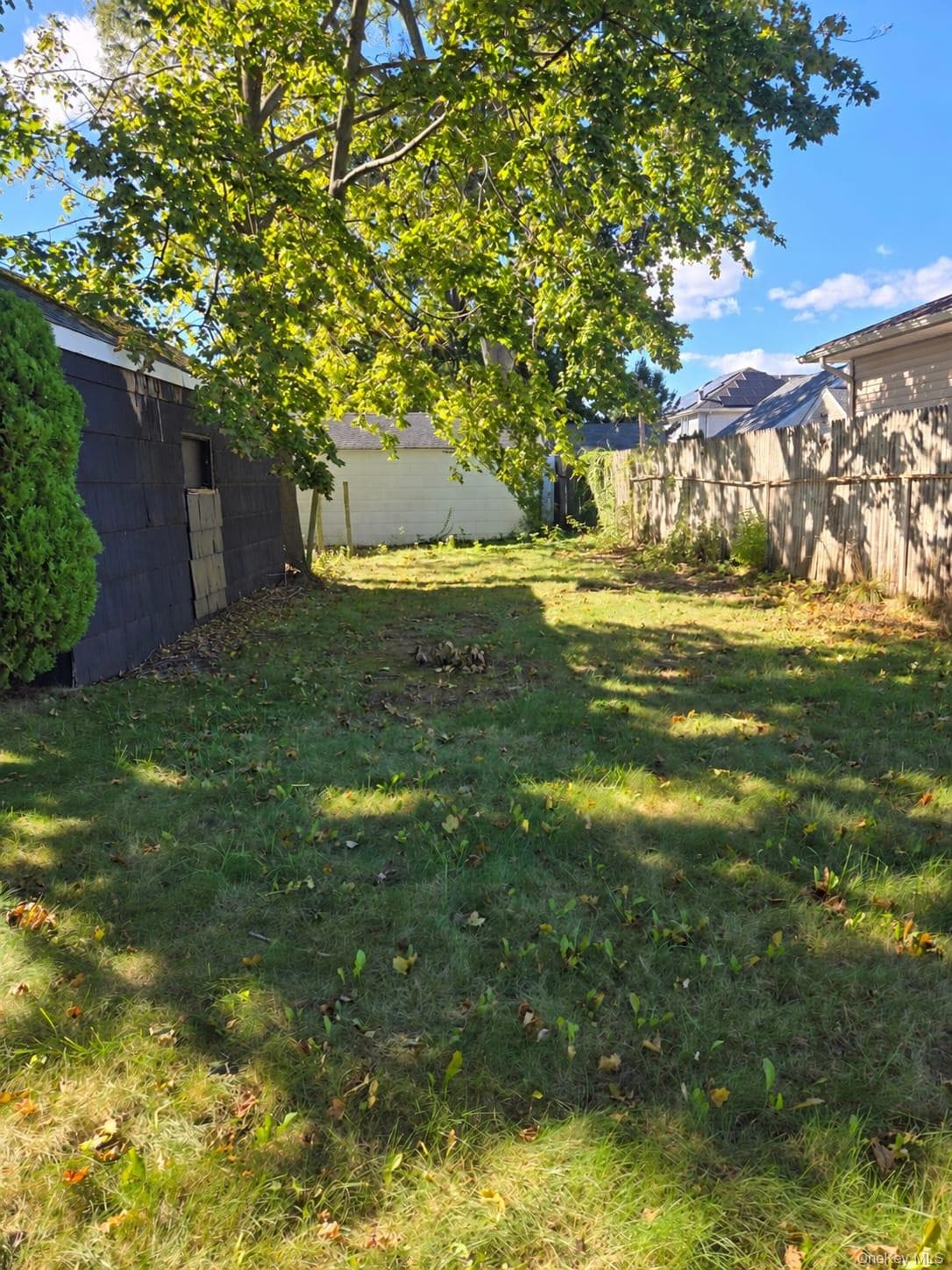455 Walton Street thumbnail 5