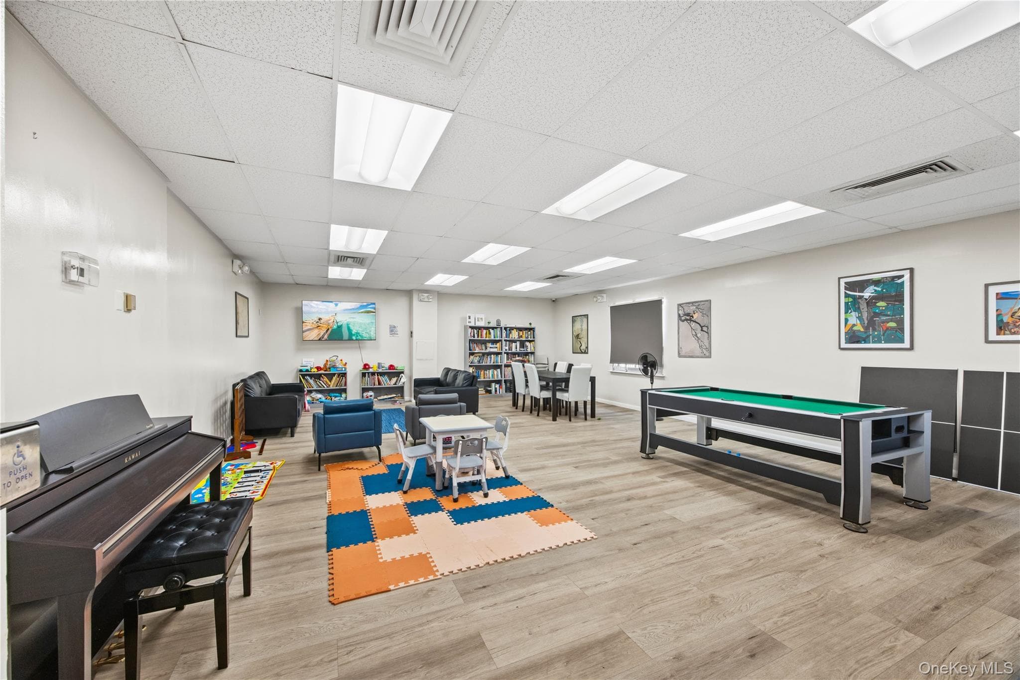 220 Manhattan Avenue Unit: 2N thumbnail 25