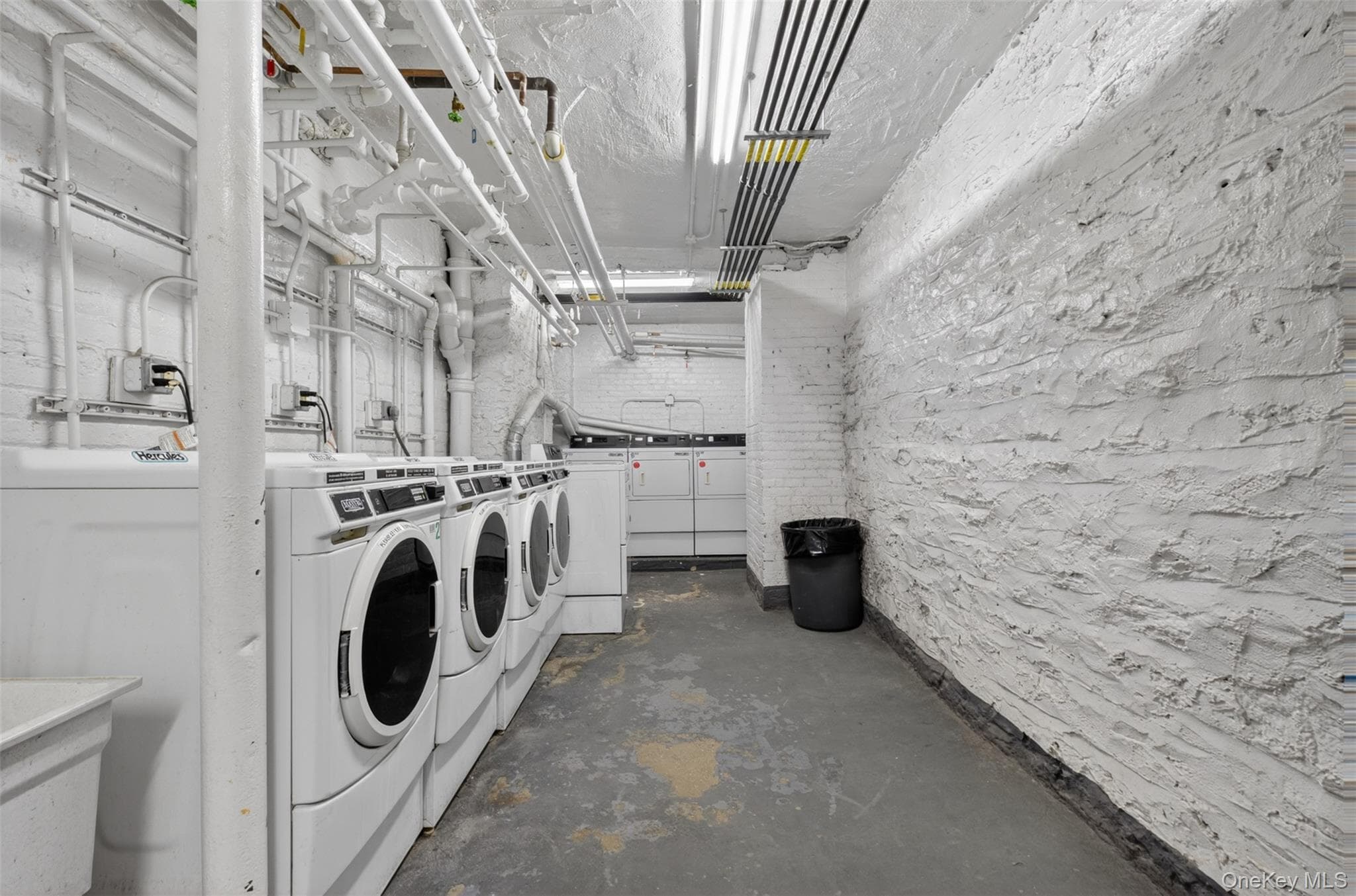 812 Riverside Drive Unit: 42 thumbnail 18