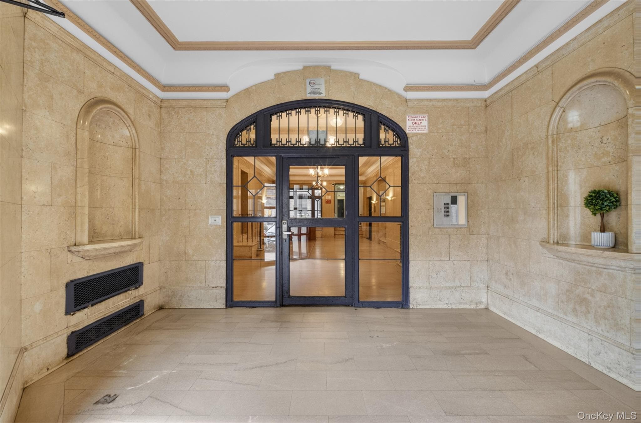 812 Riverside Drive Unit: 42 thumbnail 3