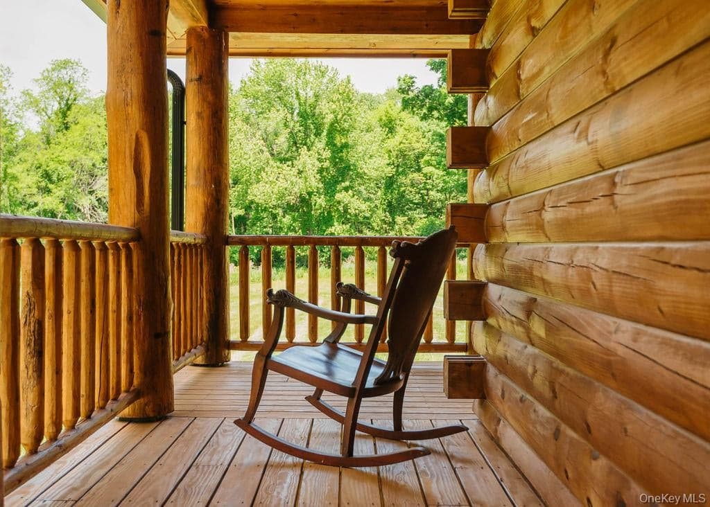 76 Woodlands Trail thumbnail 36