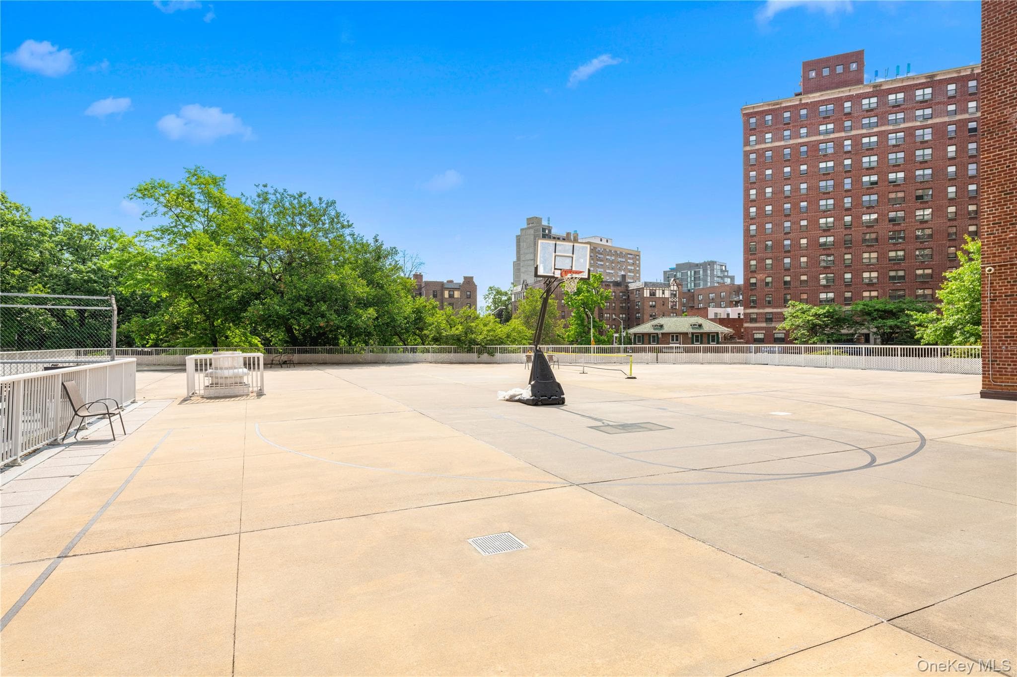 3725 Henry Hudson Parkway Unit: 2H thumbnail 14