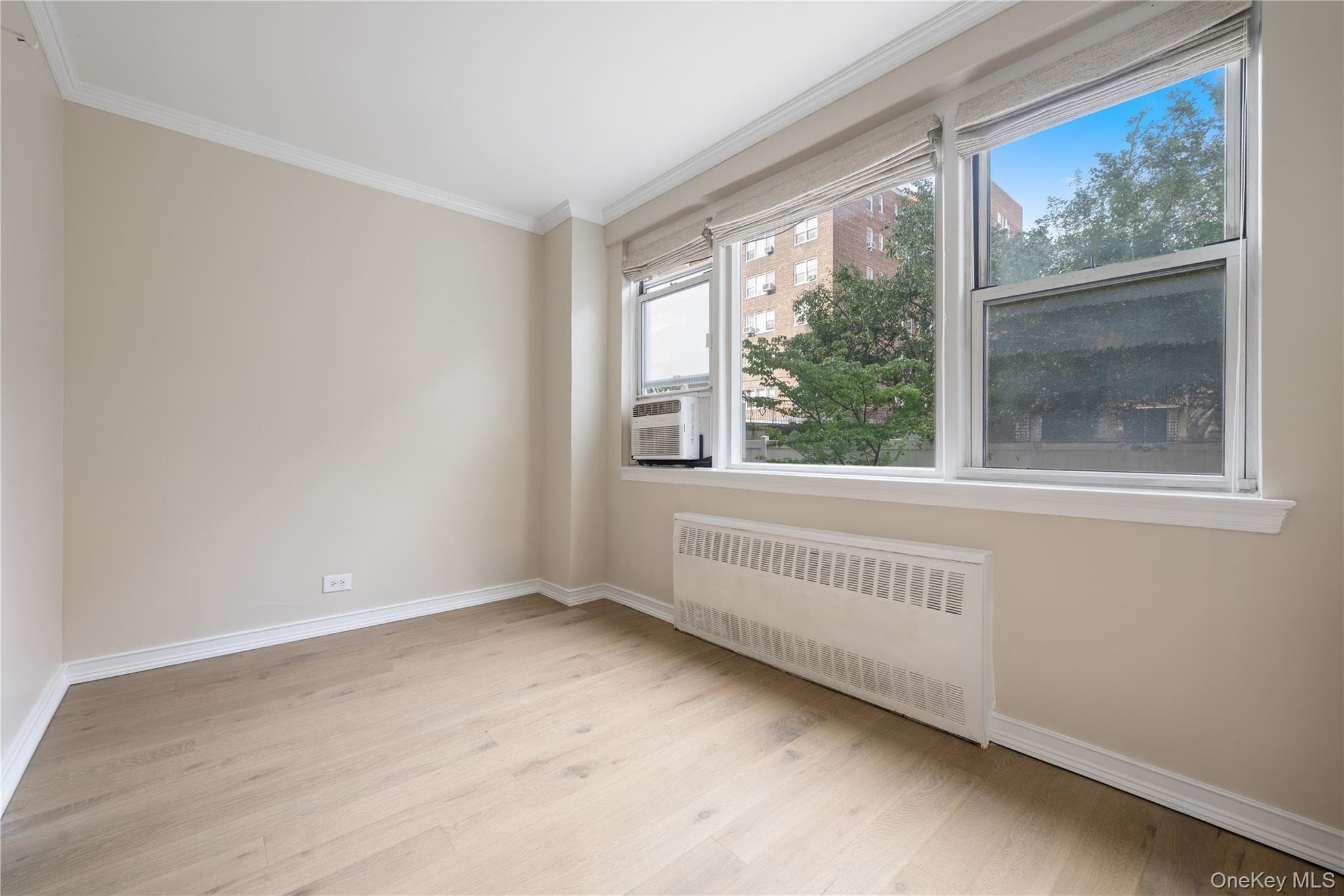 3725 Henry Hudson Parkway Unit: 2H thumbnail 5