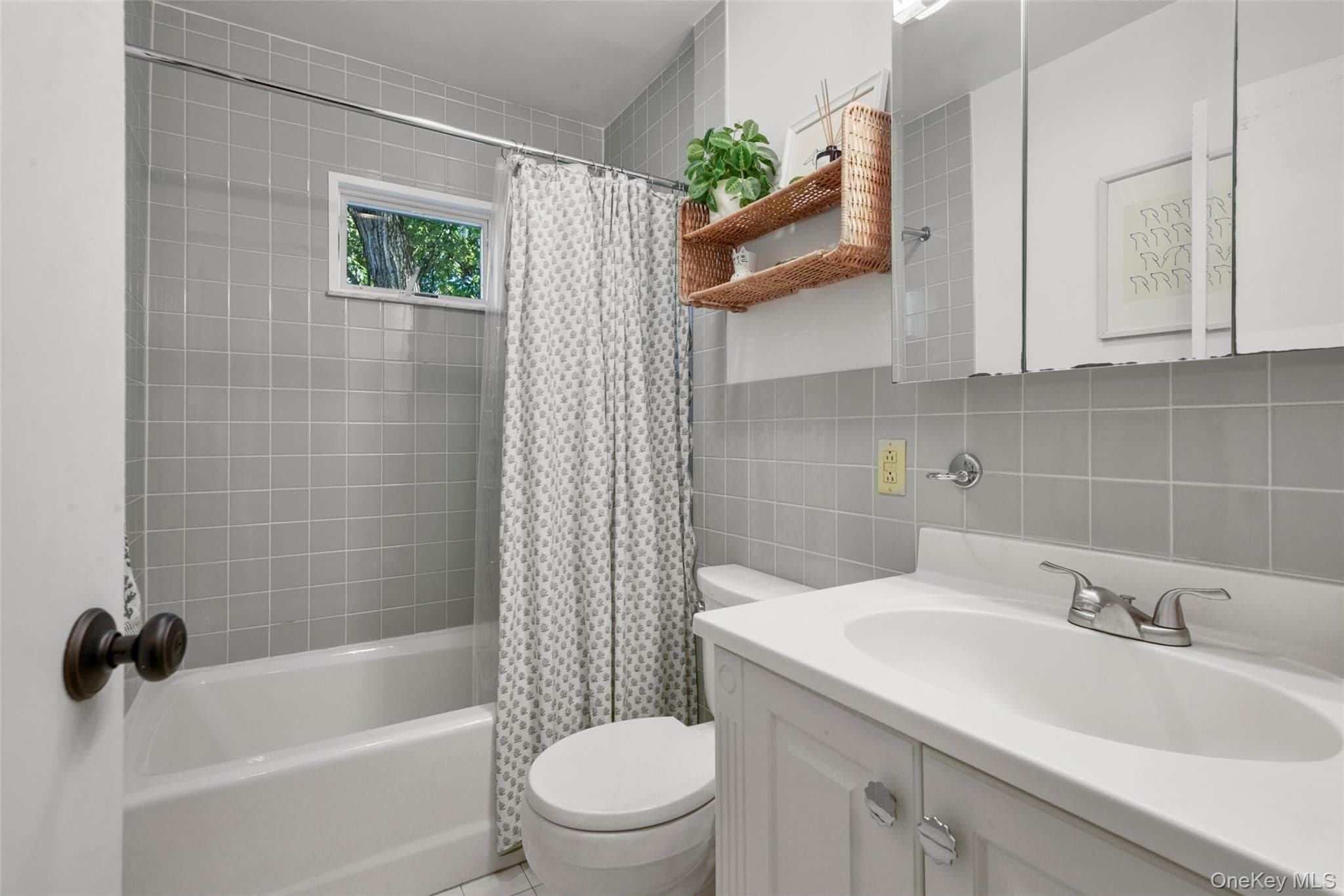 105 Havilands Lane thumbnail 13