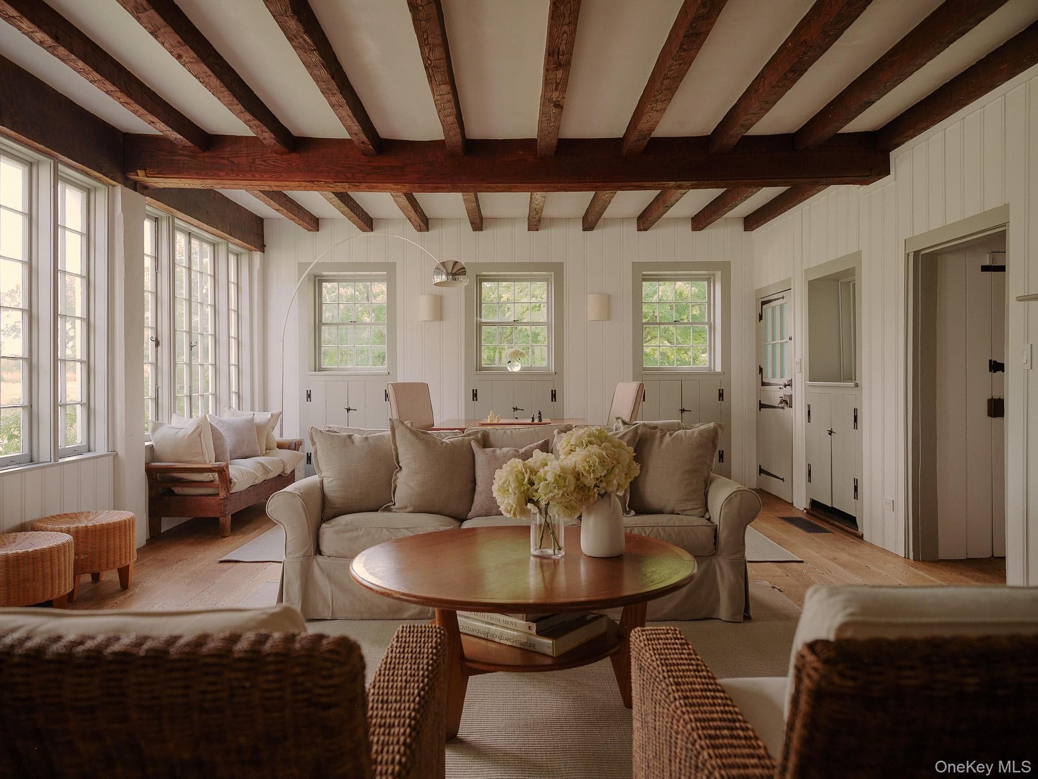 102 Melius Road thumbnail 4