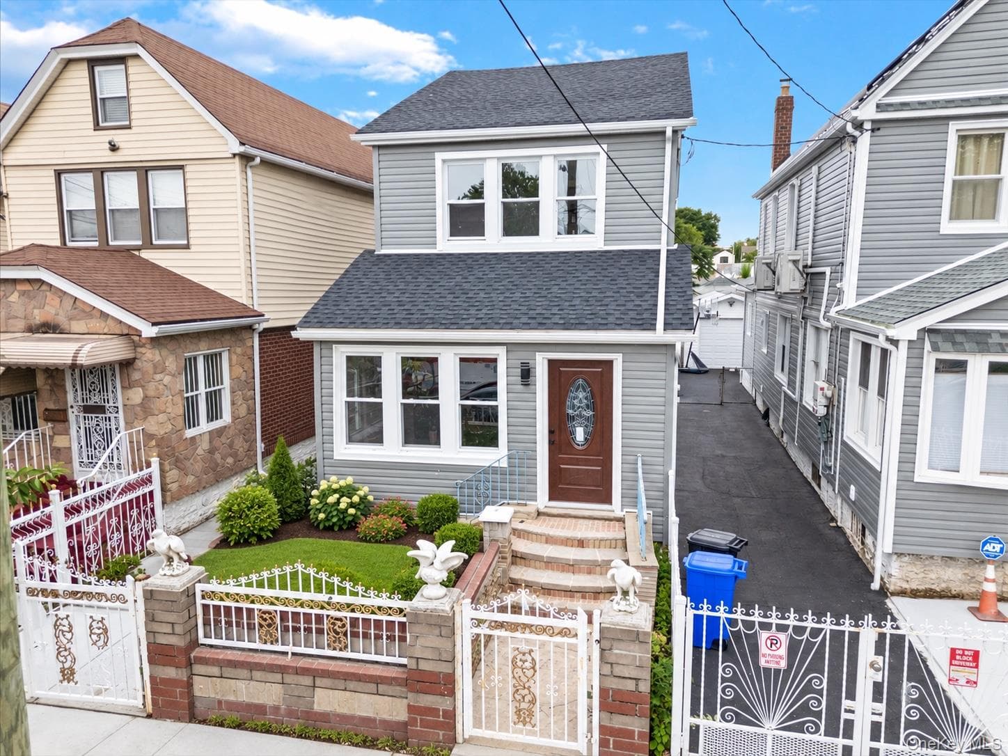 120-07 Linden Boulevard thumbnail 4