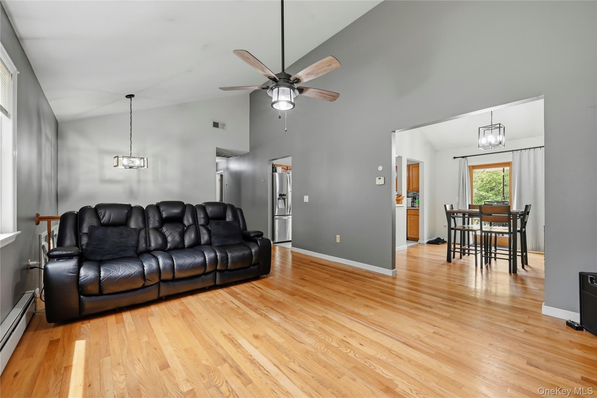 564 Clove Road thumbnail 11