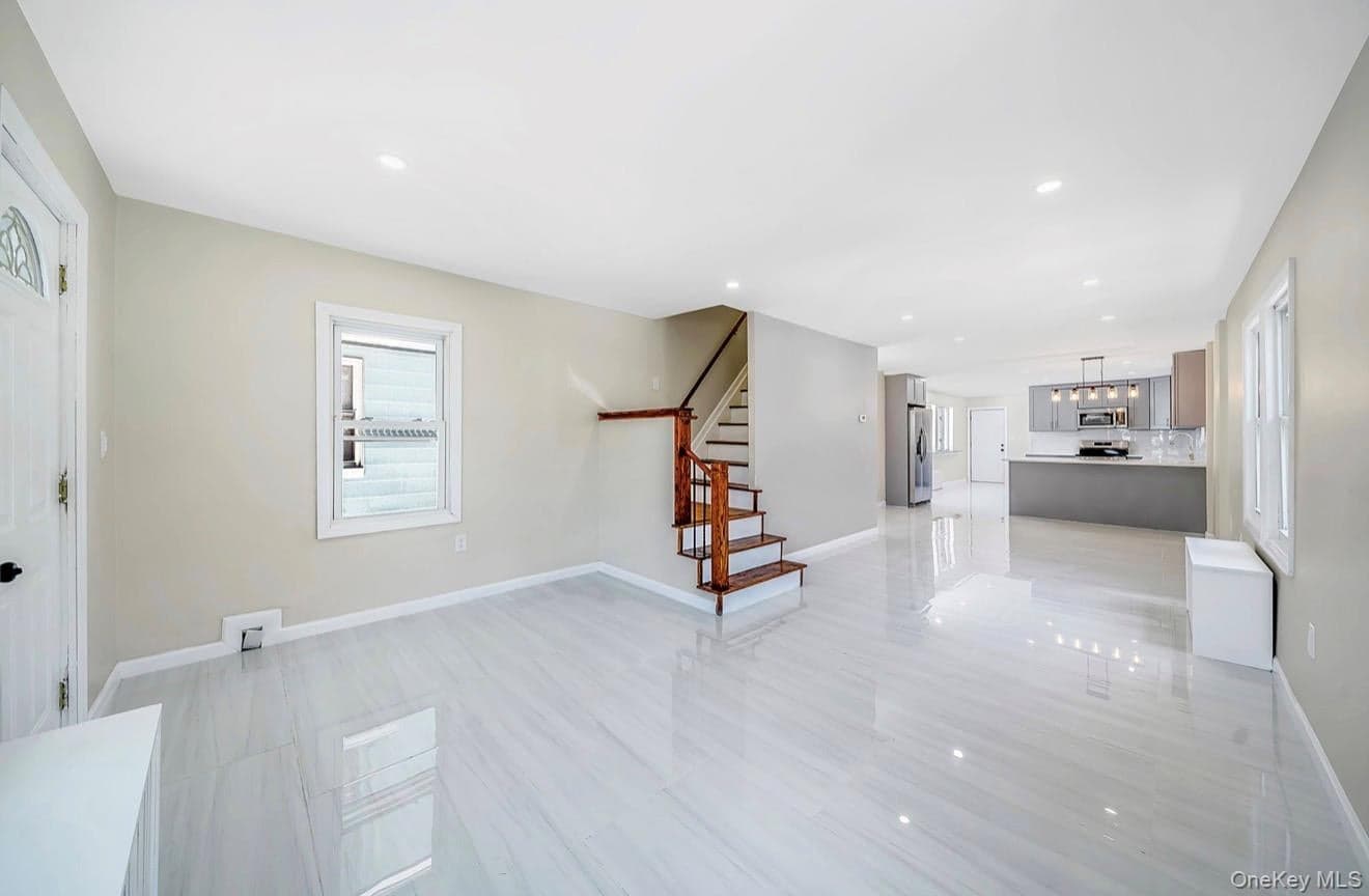 530 Washington Avenue thumbnail 6