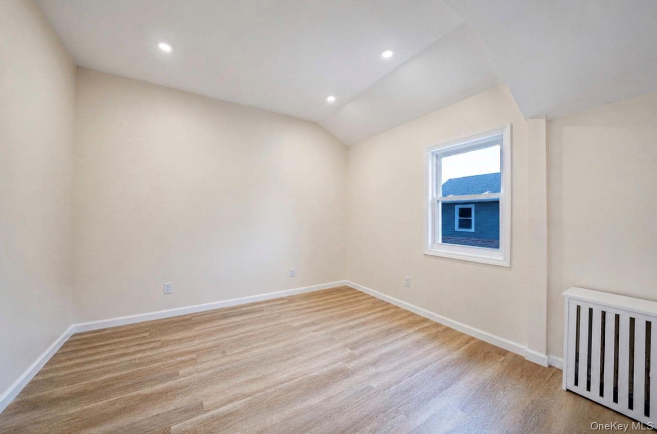 530 Washington Avenue thumbnail 15