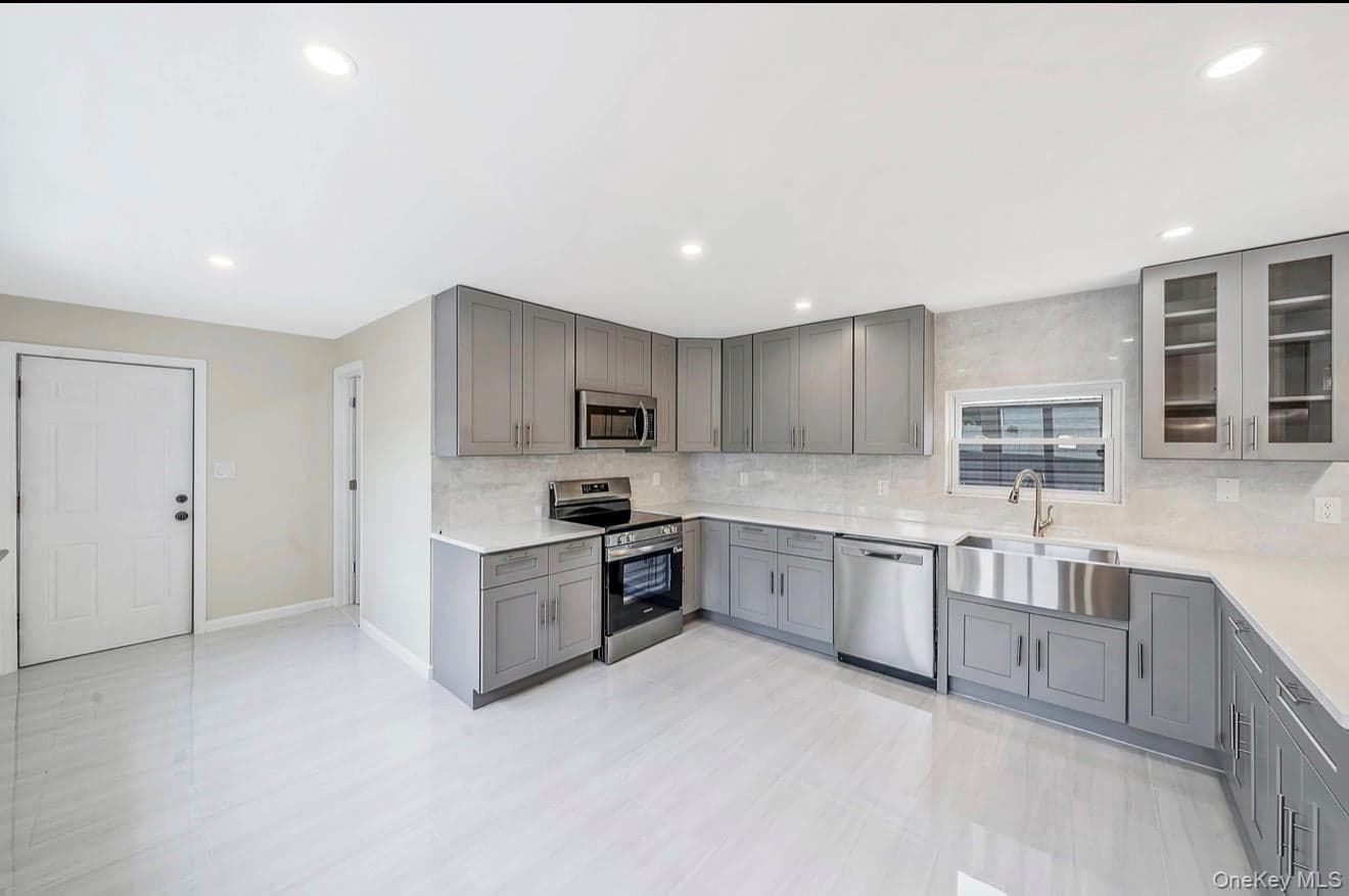 530 Washington Avenue thumbnail 10