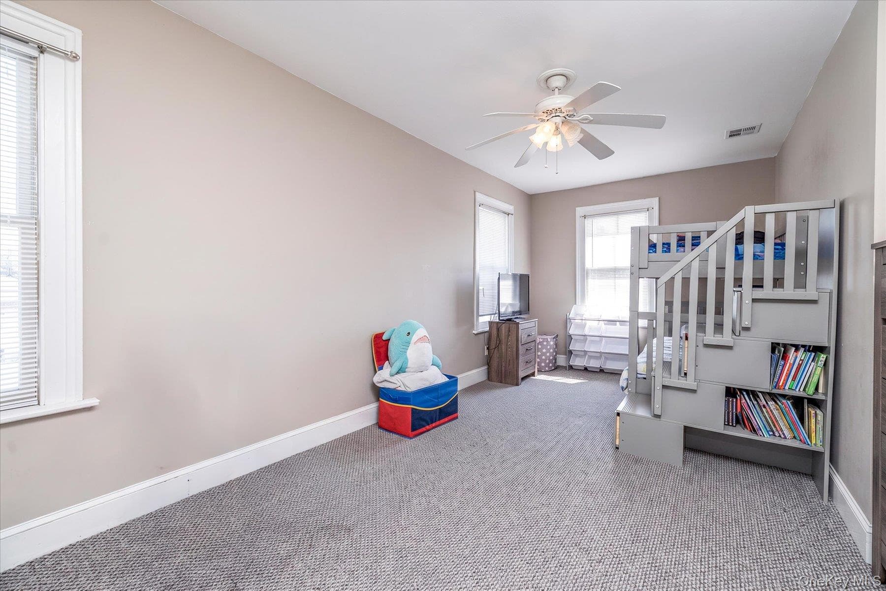 1 Ridgewood Drive thumbnail 17