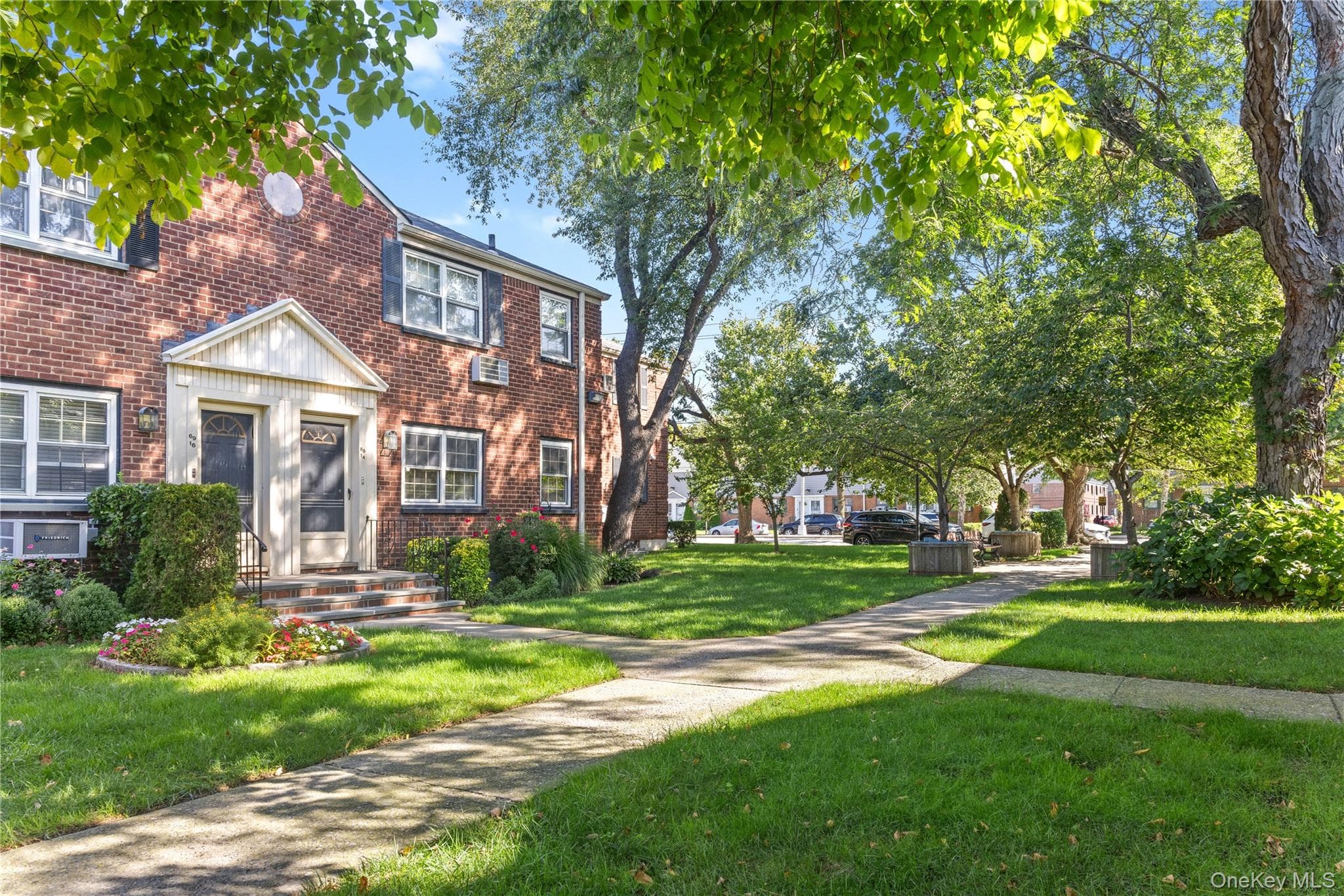 69-14 Bell Boulevard Unit: Lower thumbnail 2