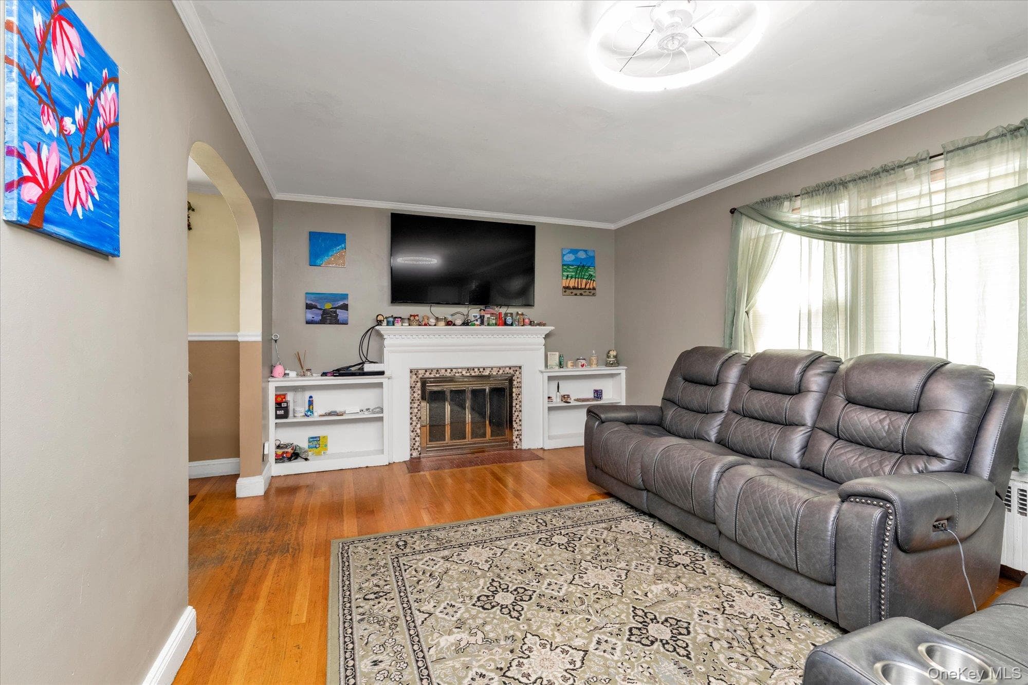 1 Windsor Place thumbnail 3