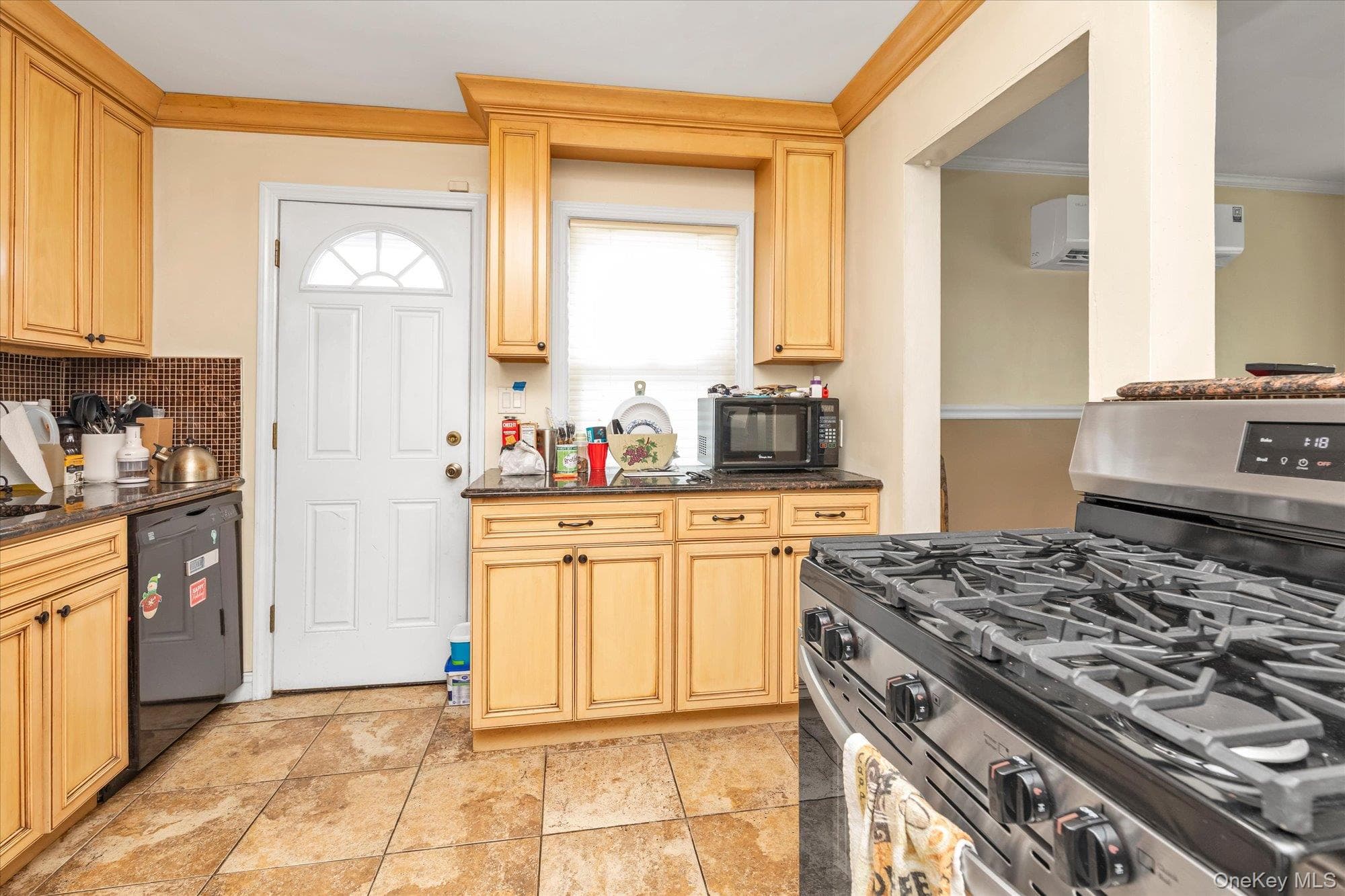 1 Windsor Place thumbnail 8