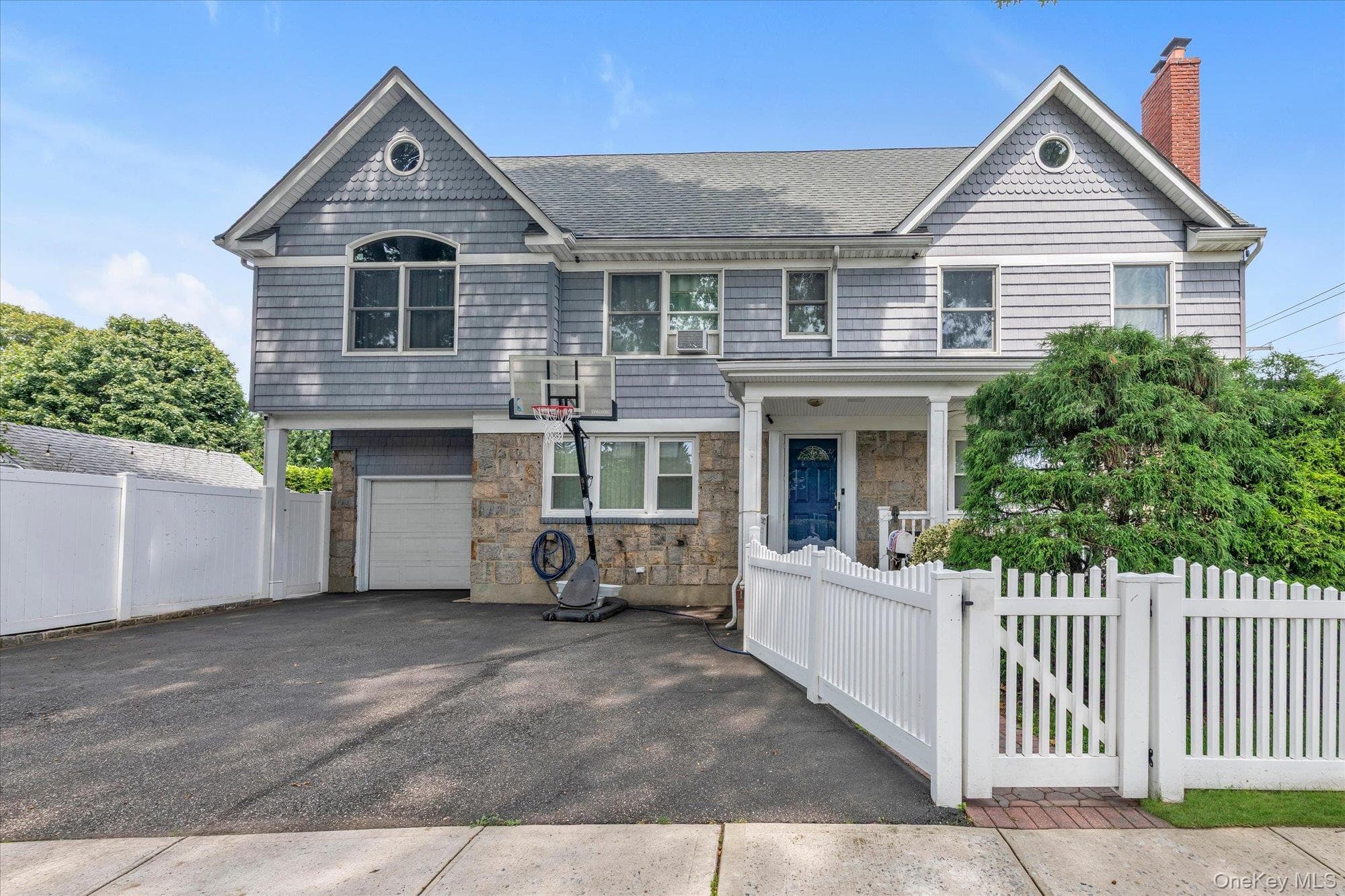1 Windsor Place, Lynbrook