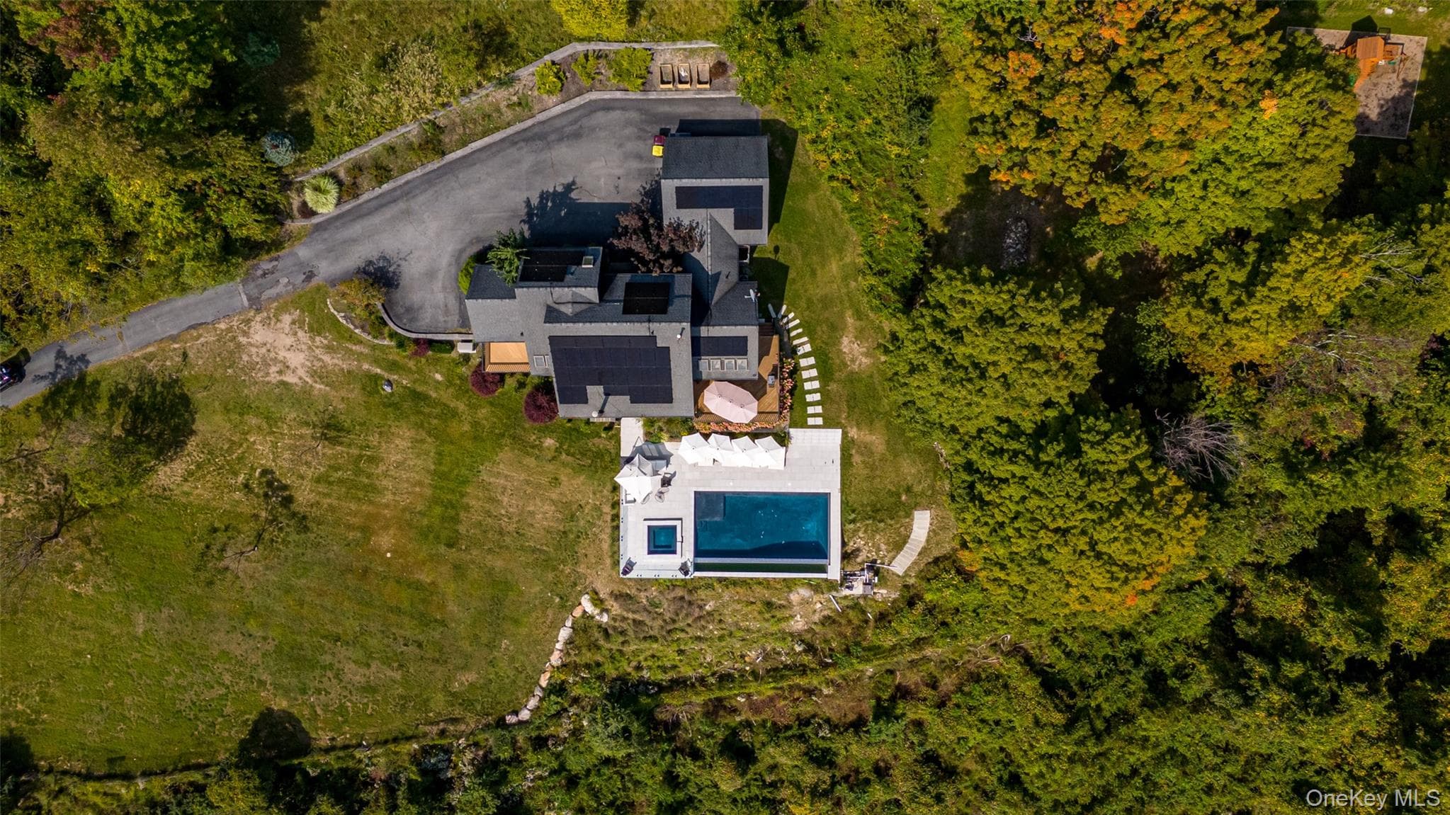 704 Mountain Road thumbnail 49