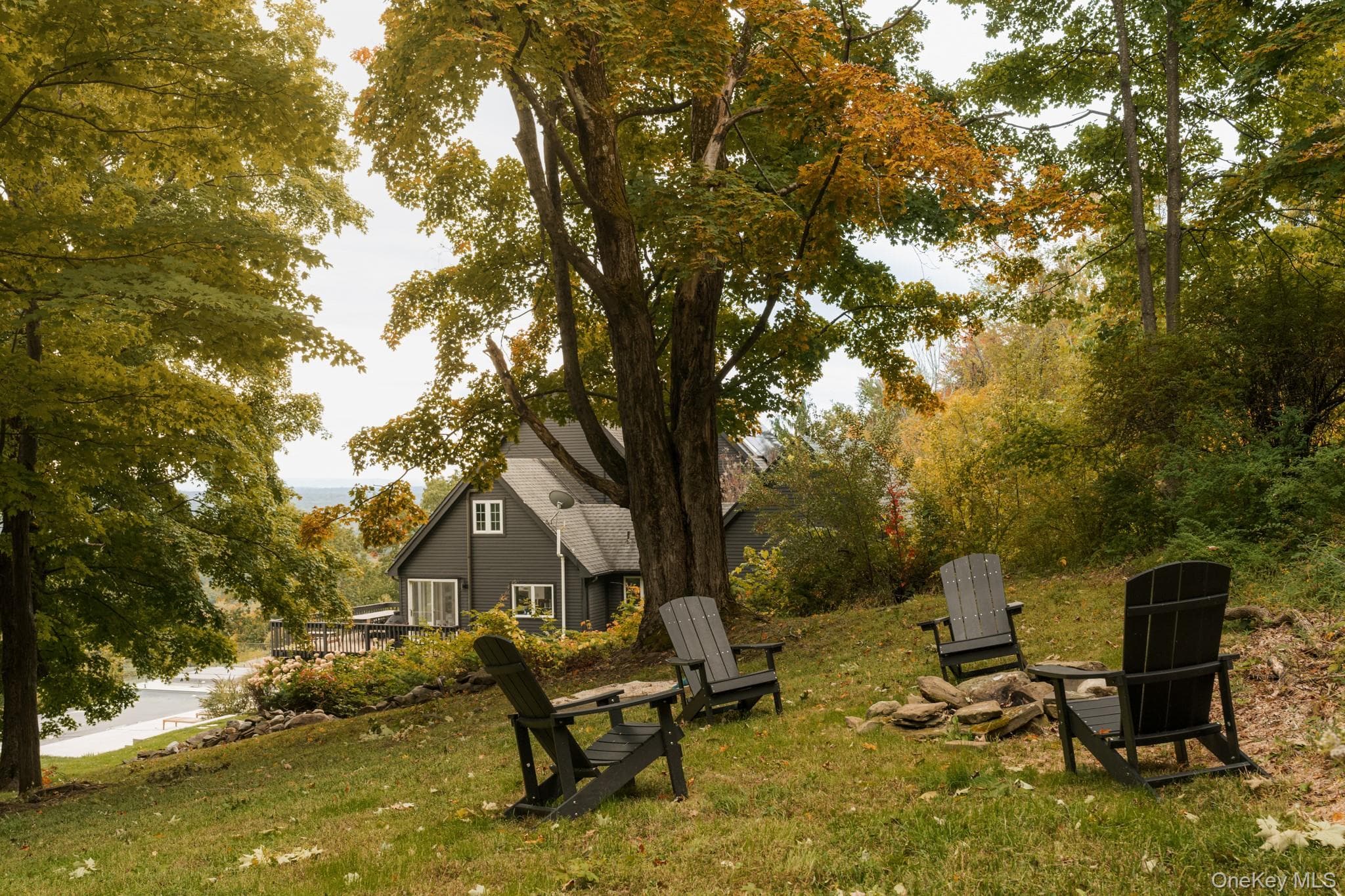 704 Mountain Road thumbnail 3