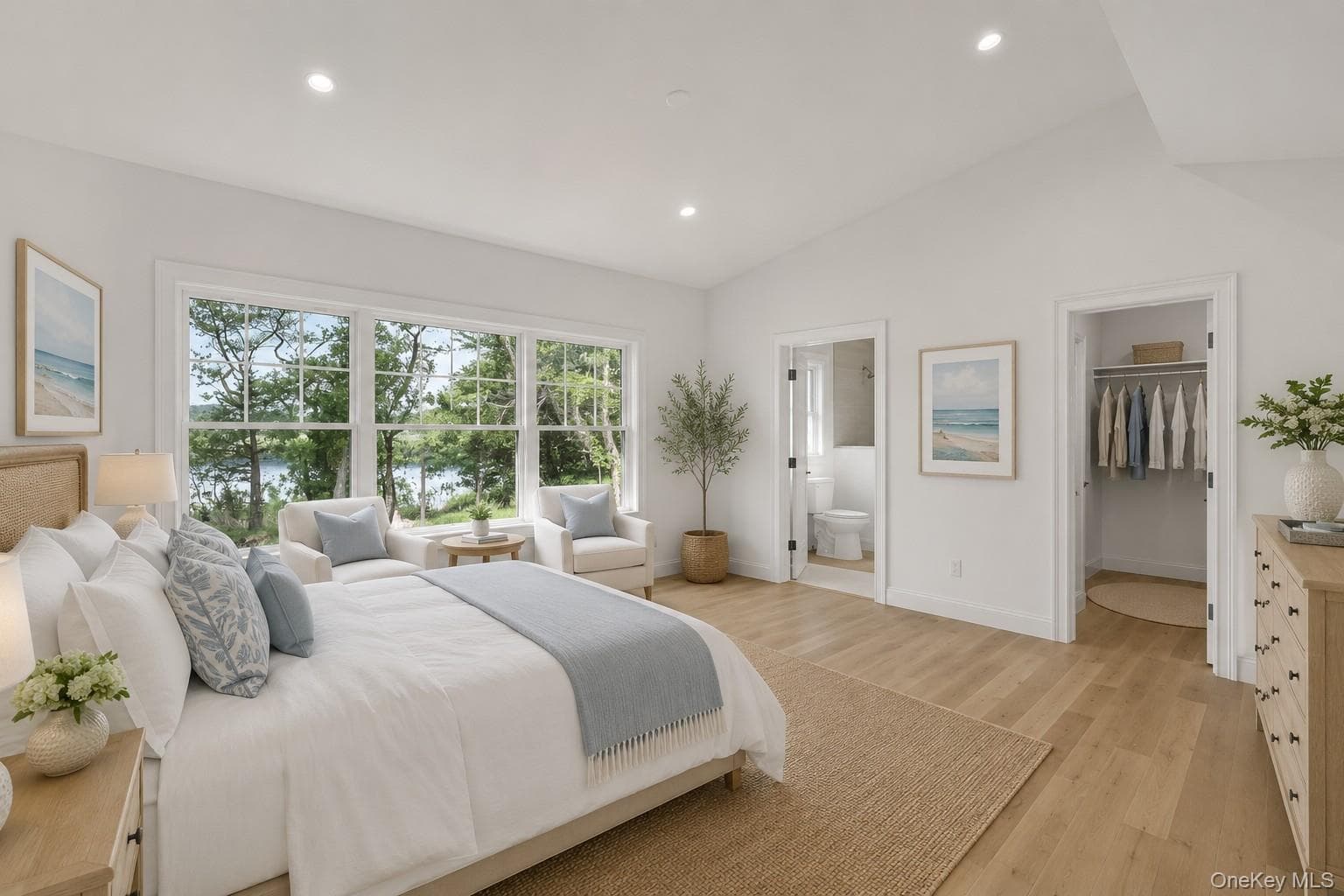 255 Peconic Bay Boulevard thumbnail 18