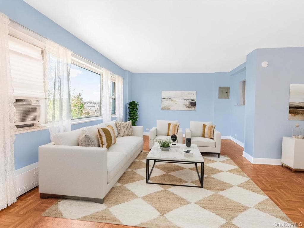 2 Fordham Hill Oval Unit: 5B thumbnail 2