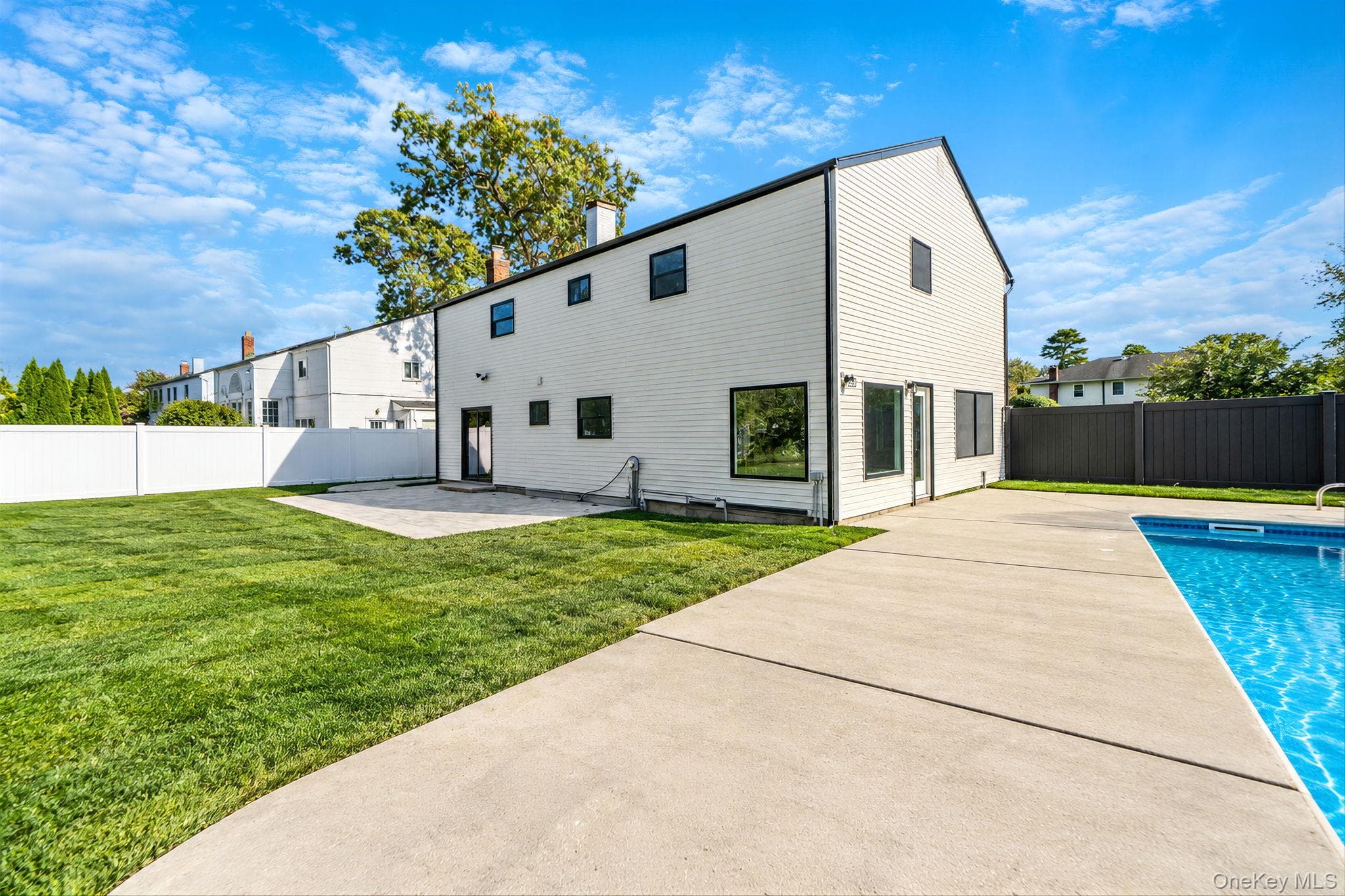 84 Empress Pines Drive thumbnail 36