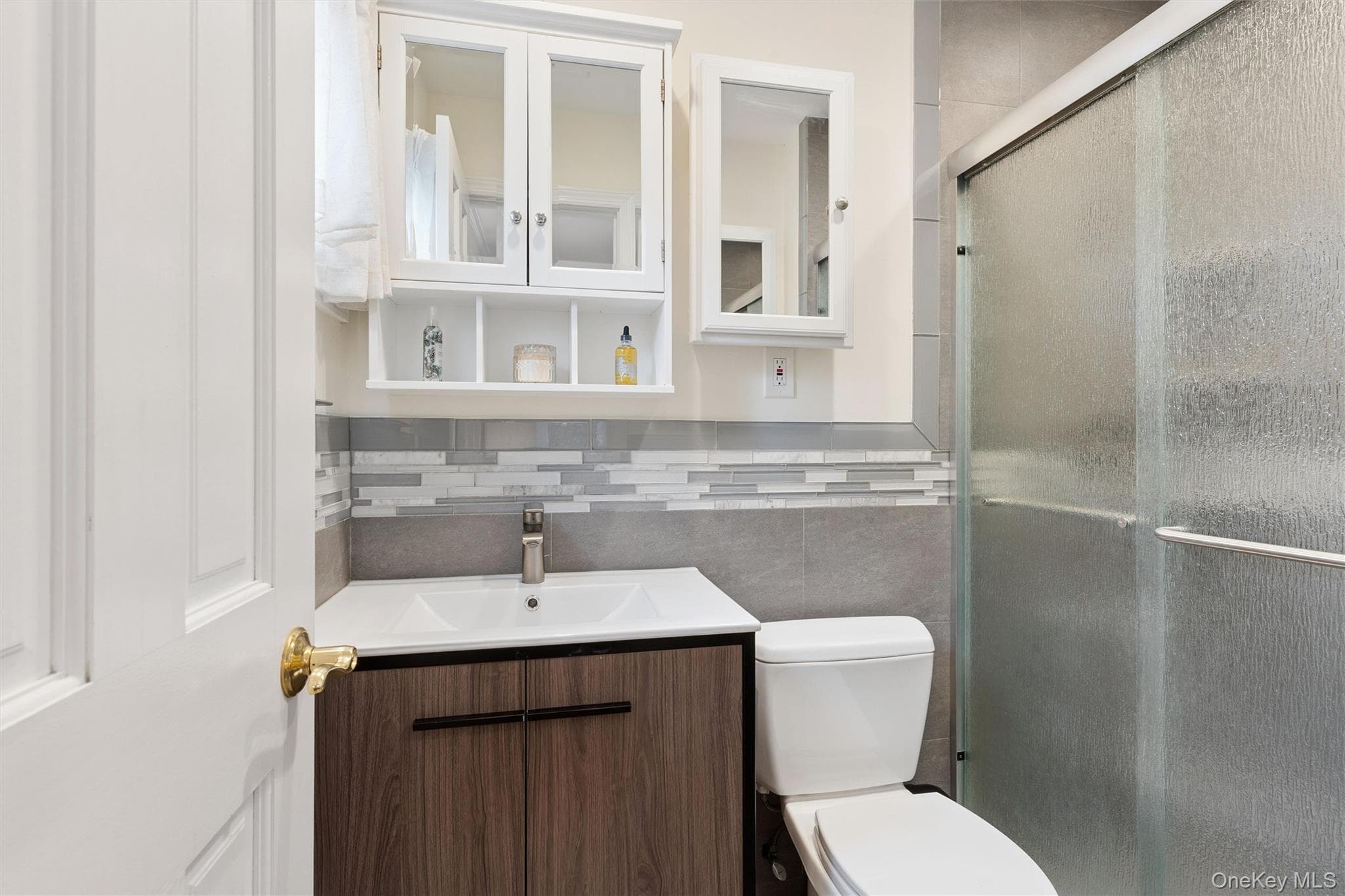 2919 Bond Drive thumbnail 19