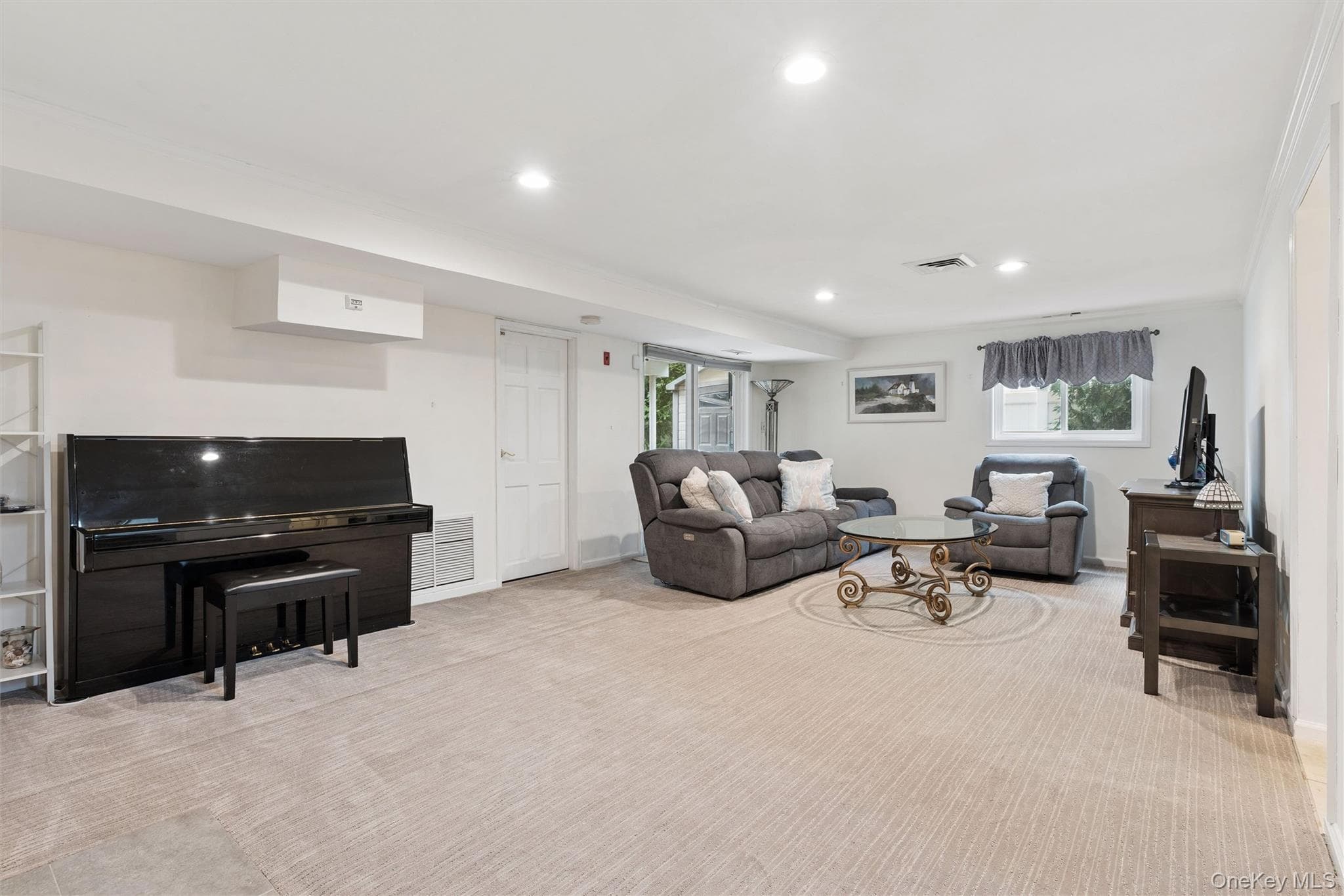 2919 Bond Drive thumbnail 23