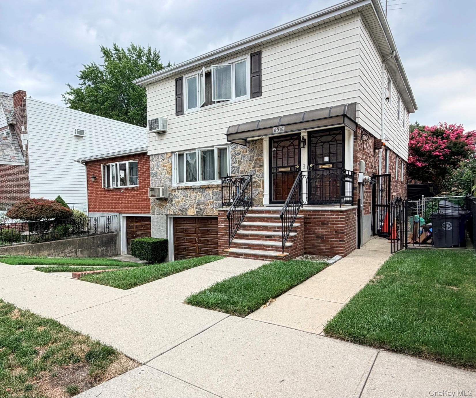 89-16 Doran Avenue, Glendale