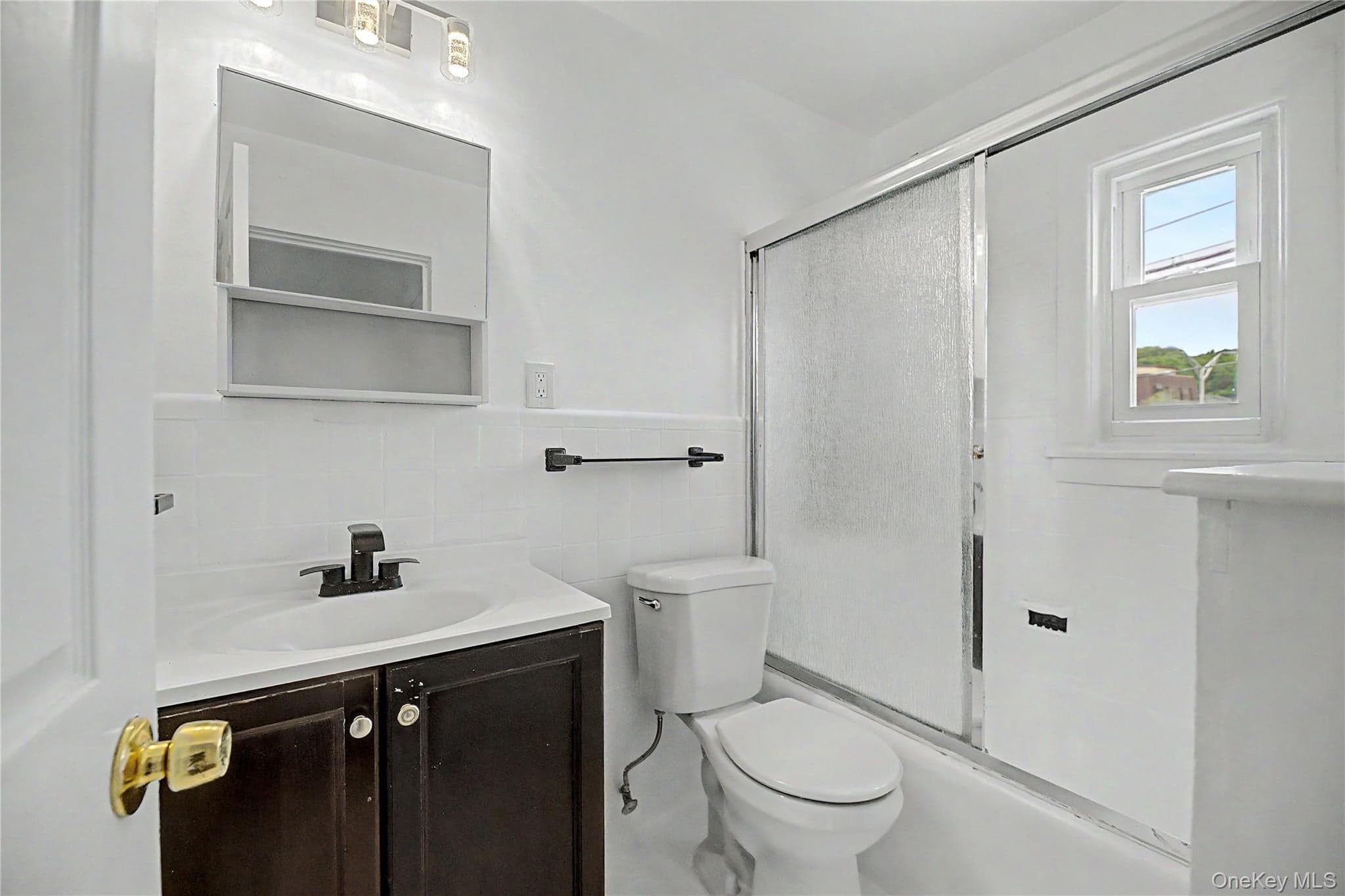 25 Longmeadow Road thumbnail 21