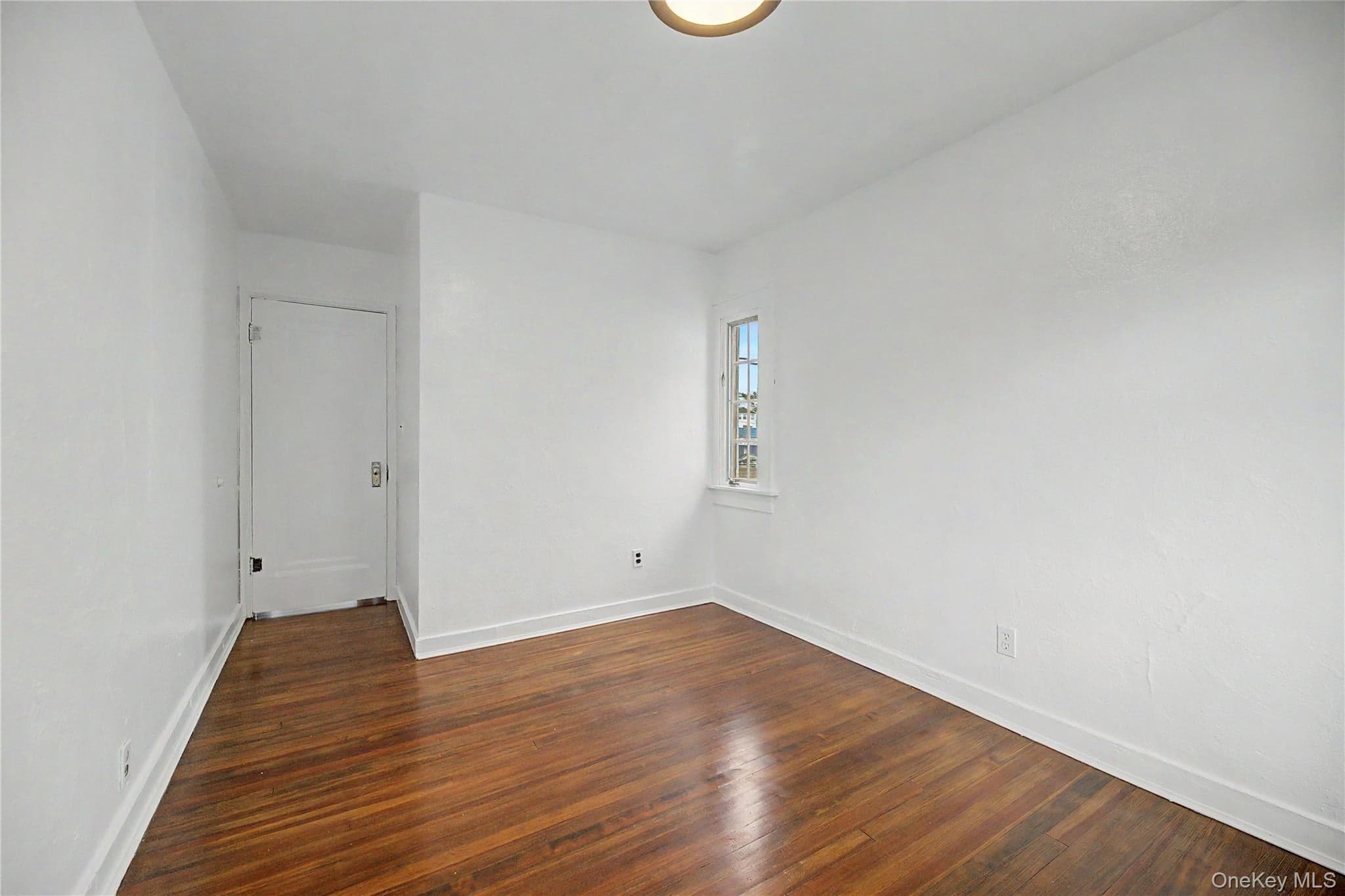 25 Longmeadow Road thumbnail 30