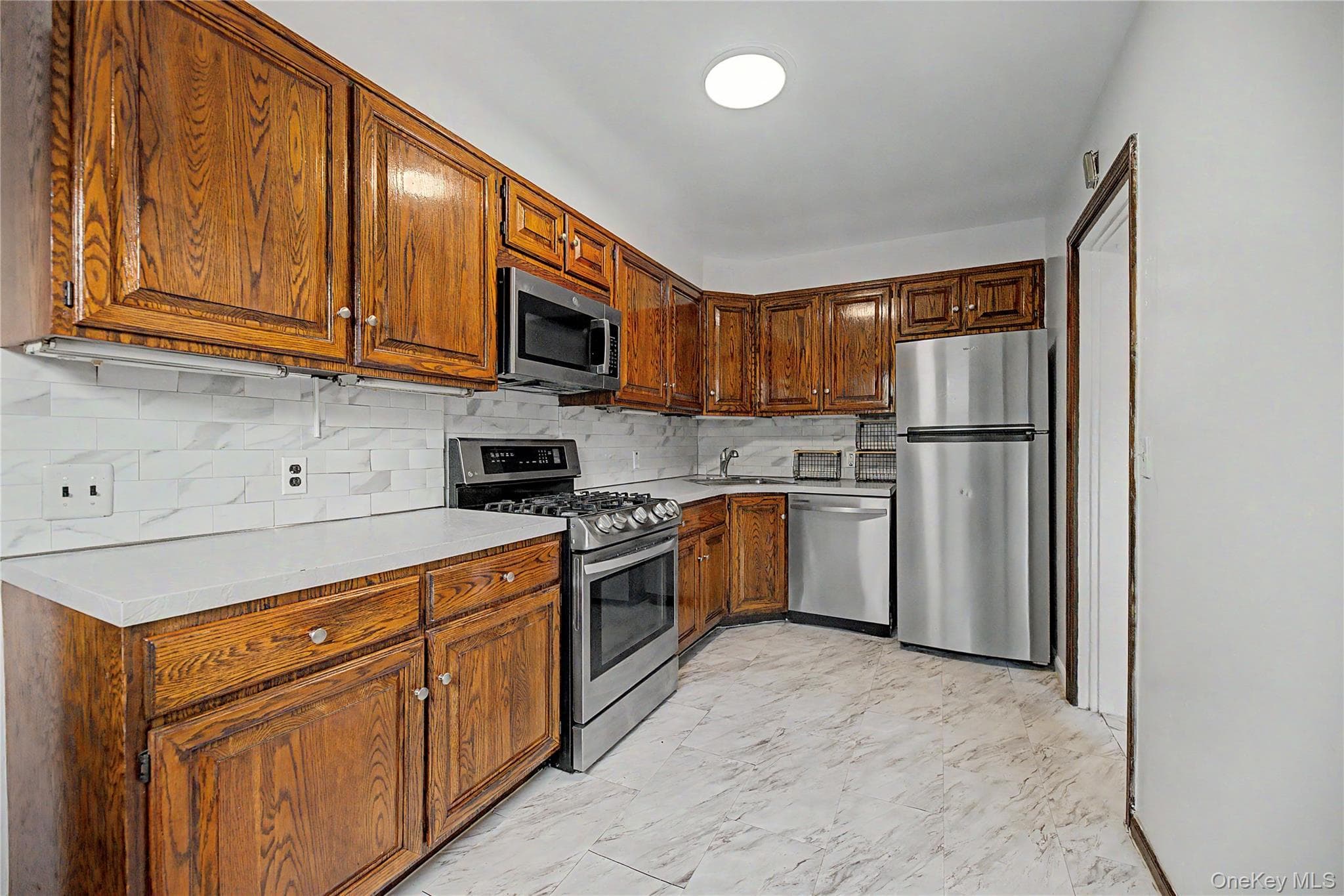 25 Longmeadow Road thumbnail 18