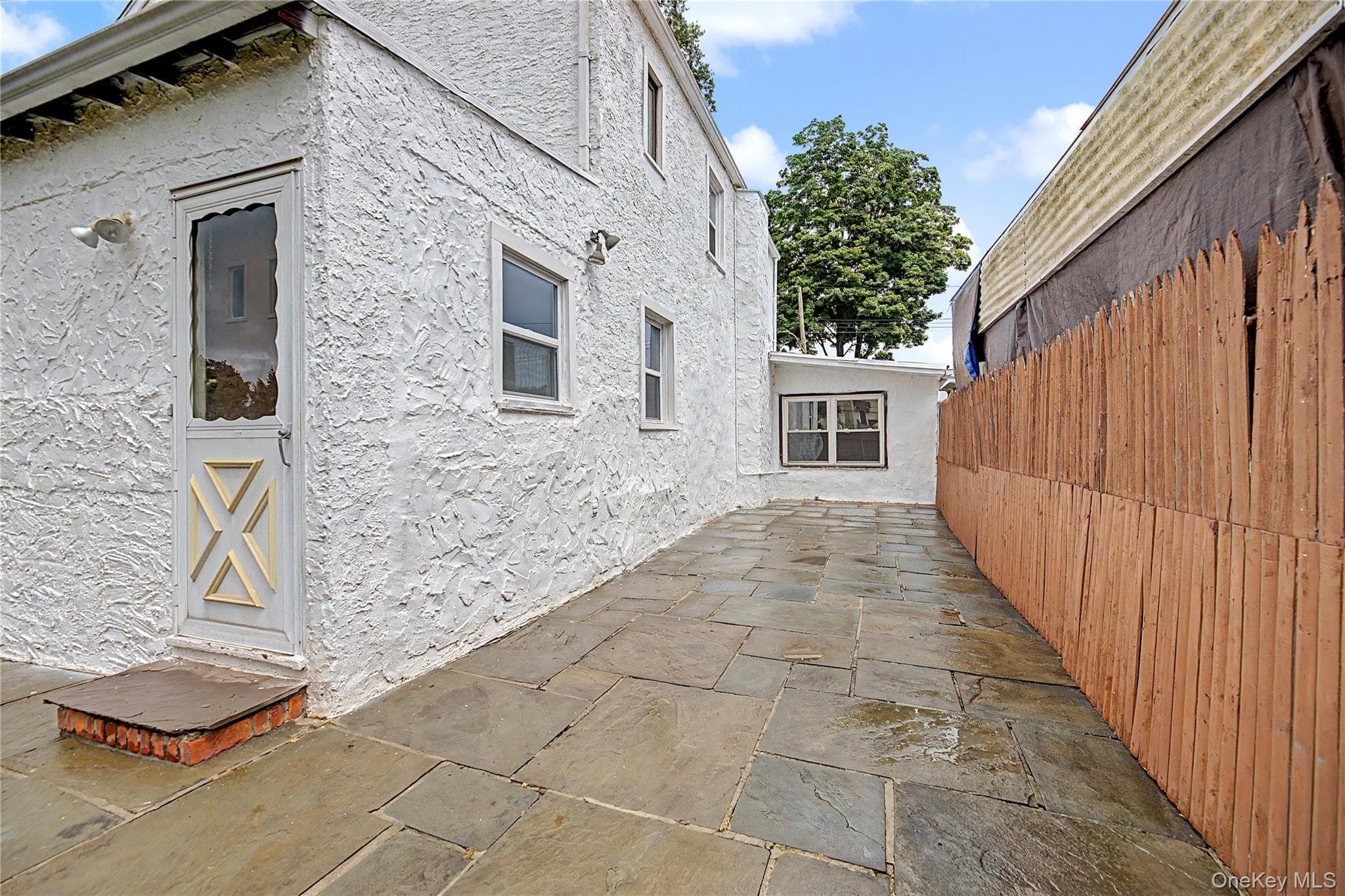 25 Longmeadow Road thumbnail 9