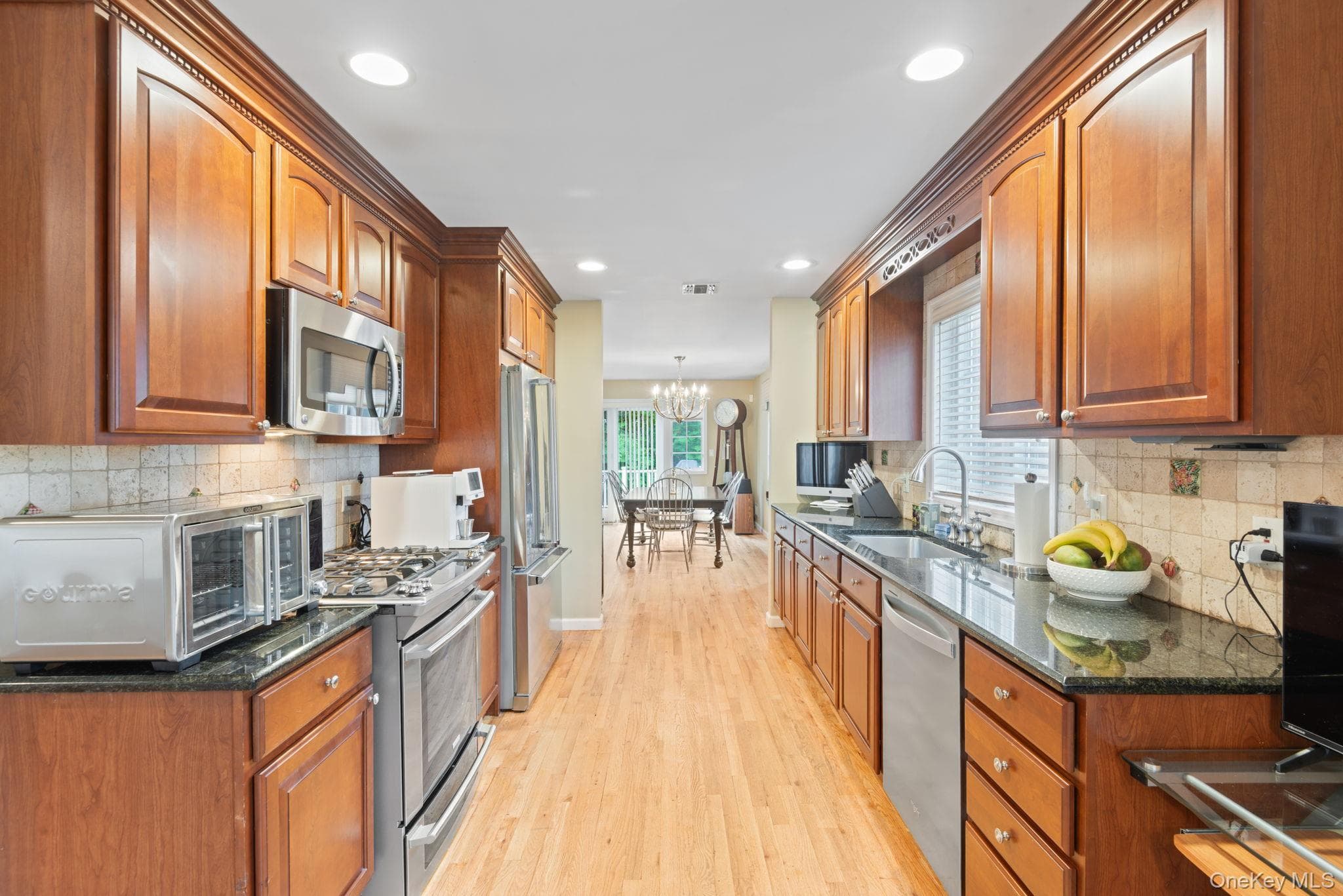 16 Lindbergh Circle Unit: 16 thumbnail 12