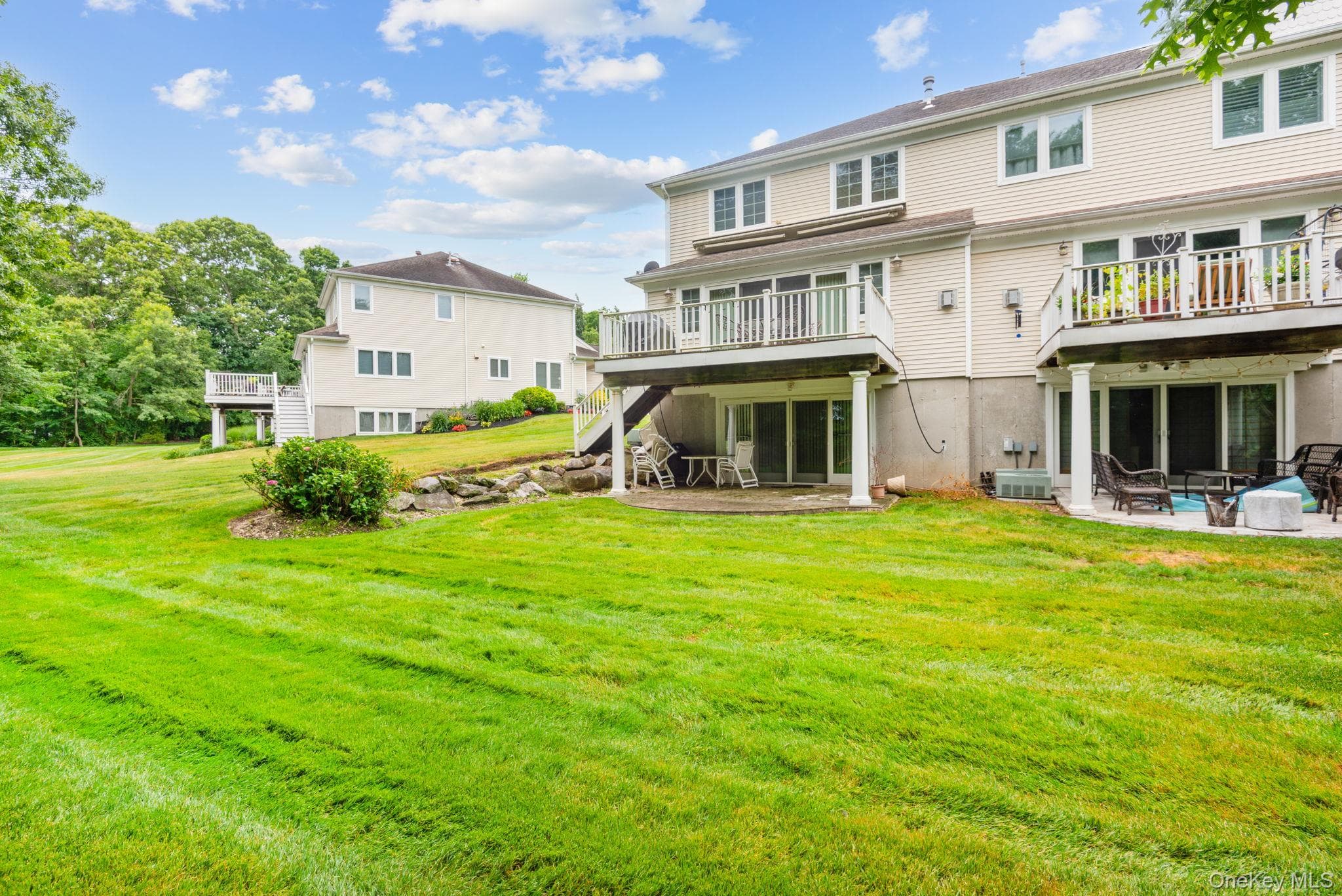 16 Lindbergh Circle Unit: 16 thumbnail 8