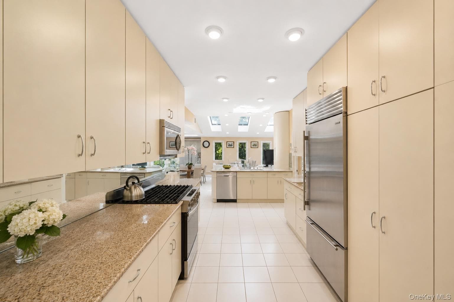 1319 Auerbach Avenue thumbnail 7