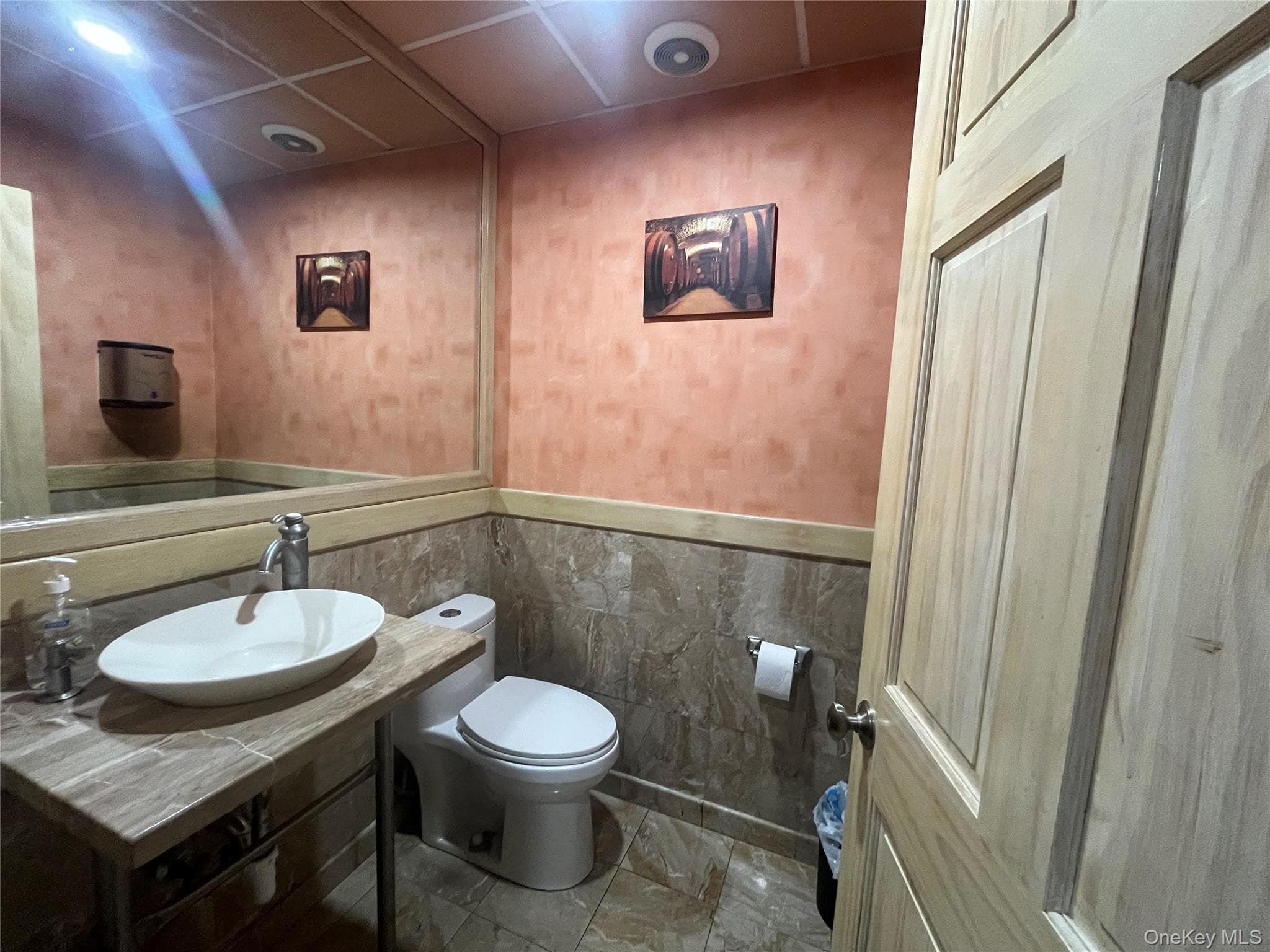21 E Shore Road Road Unit: 1 FL thumbnail 10