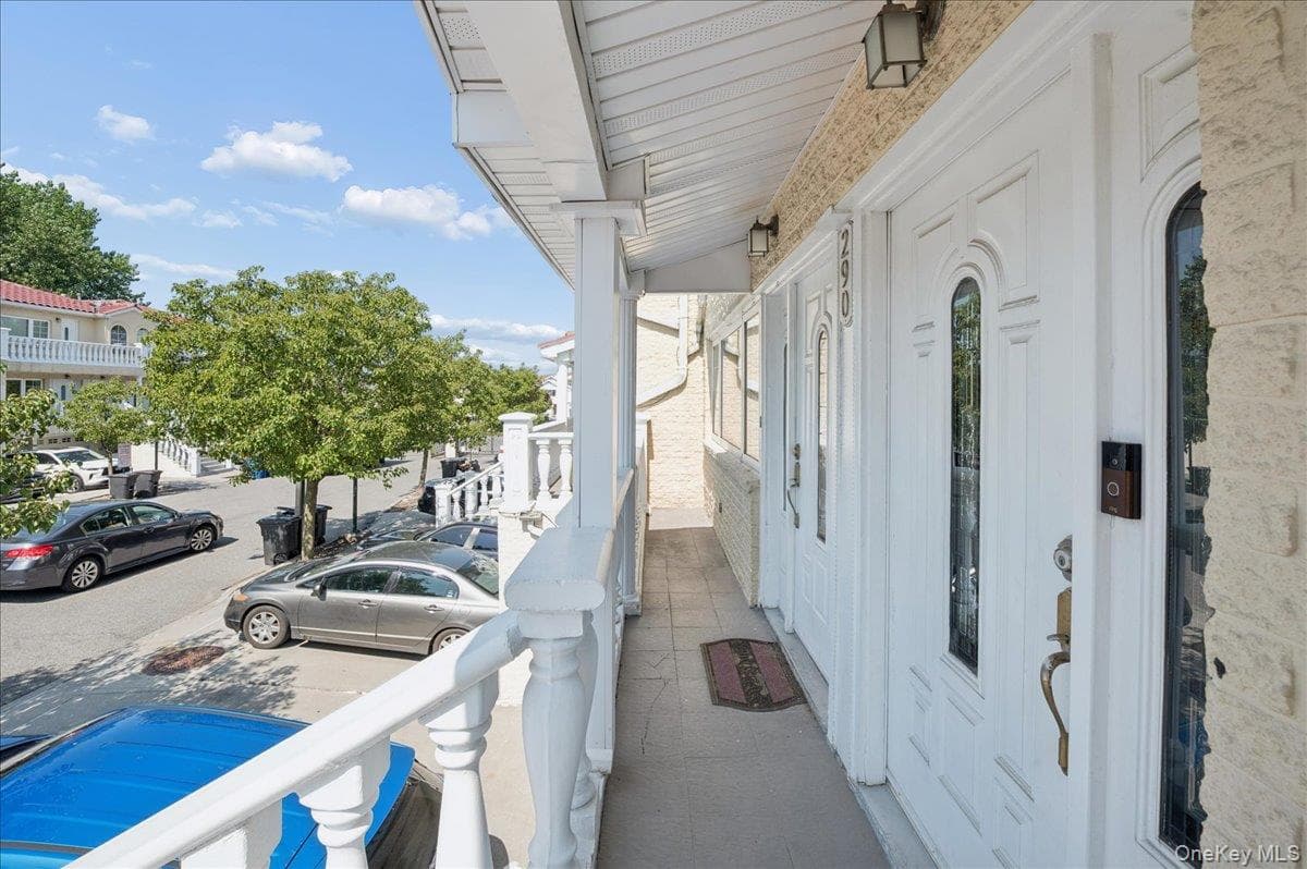 290 Zerega Avenue thumbnail 3