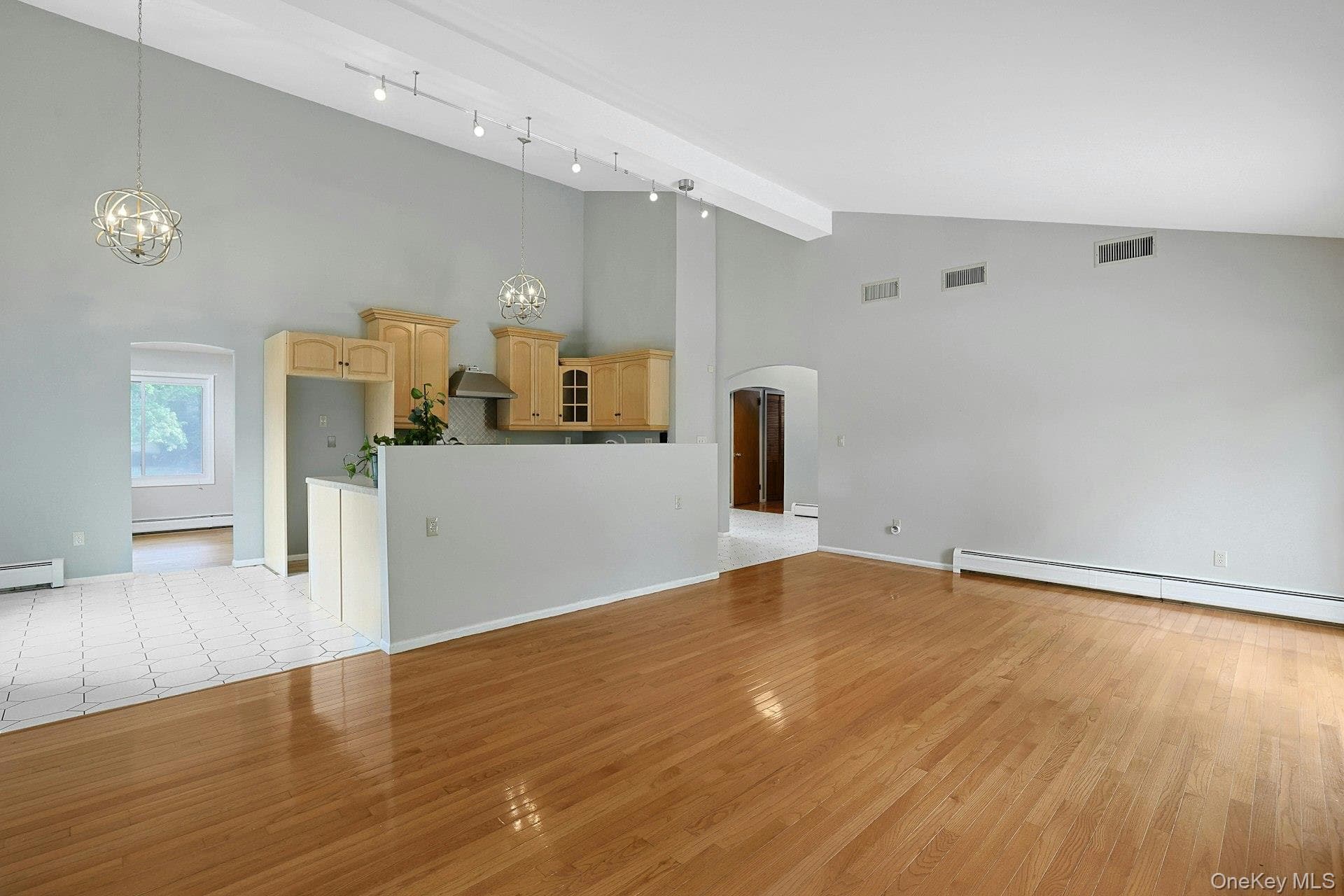 3 Sasson Terrace thumbnail 12